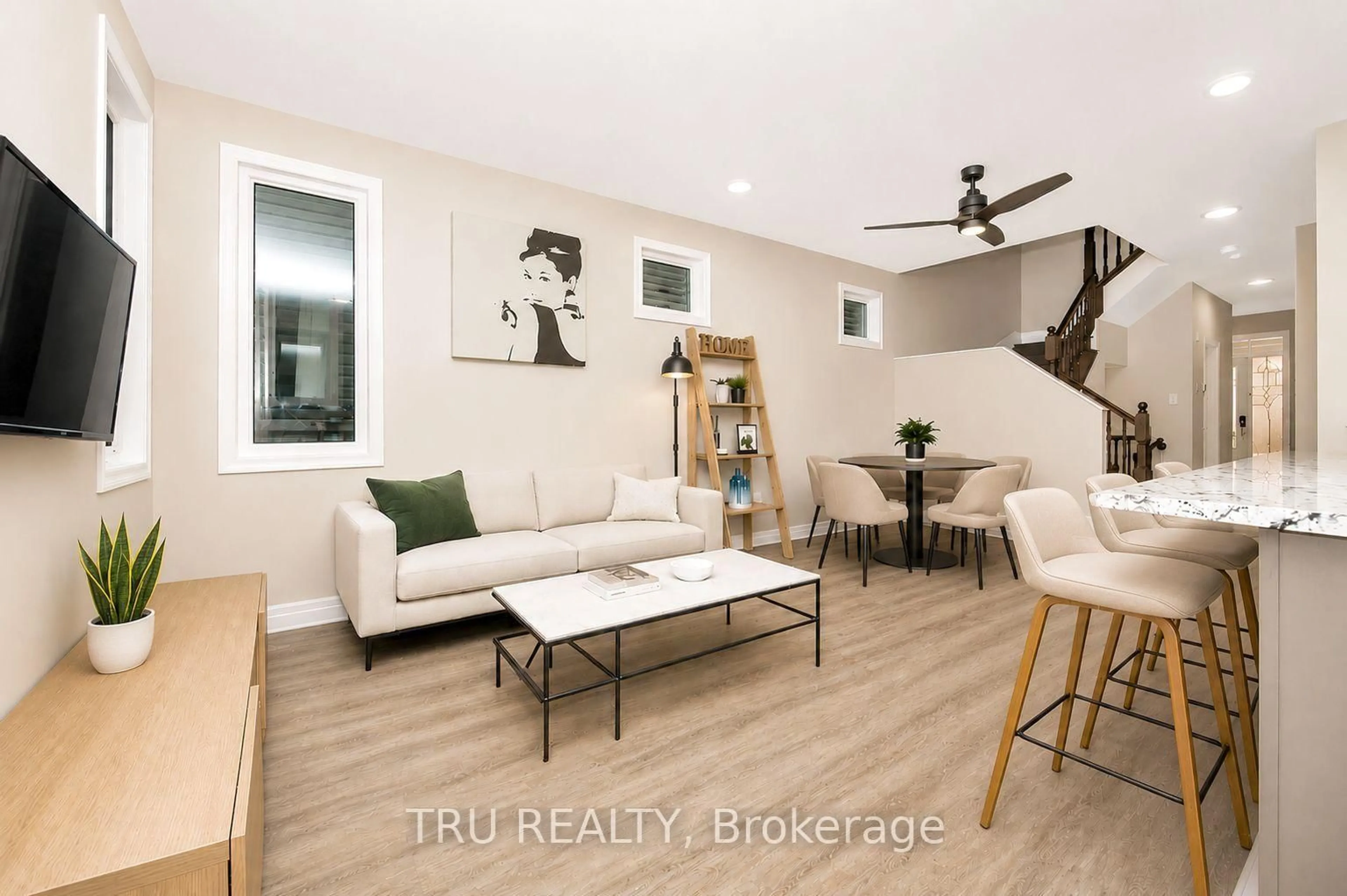 Living room with furniture, unknown for 2538 River Mist Rd, Ottawa Ontario K2J 6G2
