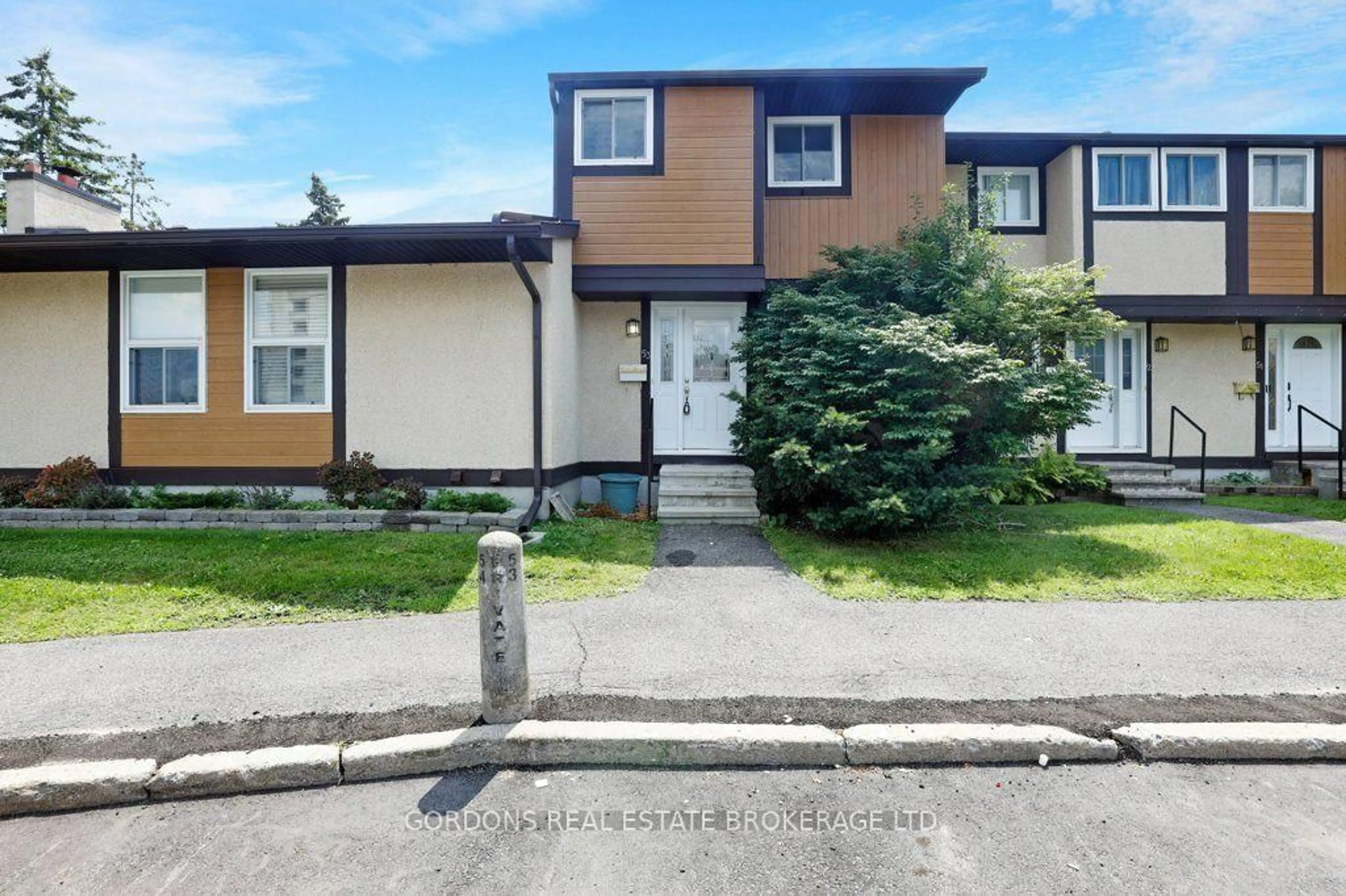 Home with vinyl exterior material, street for 3322 Uplands Dr #53, Ottawa Ontario K1V 9R9