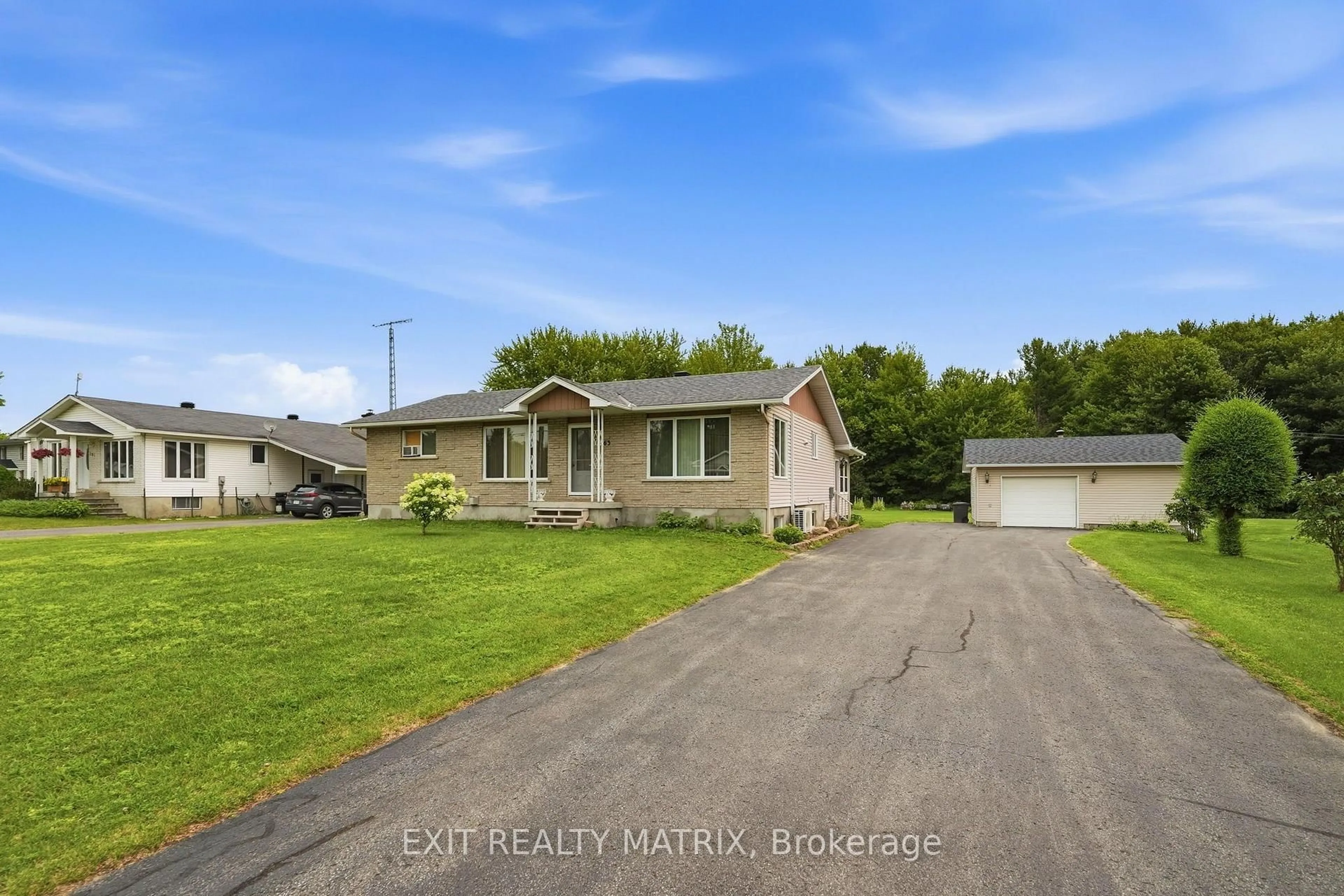 A pic from outside/outdoor area/front of a property/back of a property/a pic from drone, water/lake/river/ocean view for 563 Lajeunesse Rd, Alfred and Plantagenet Ontario K0B 1A0