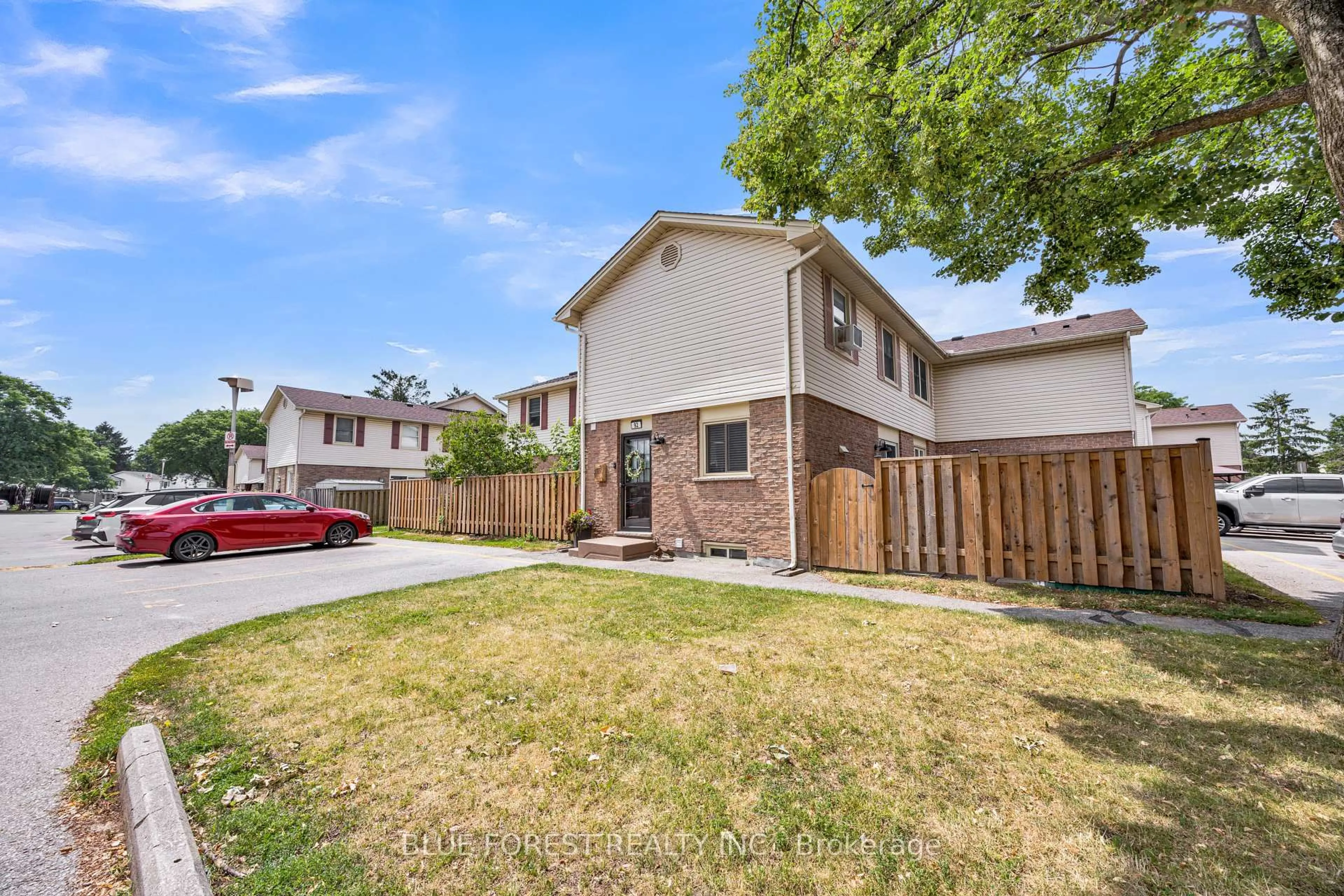Home with brick exterior material, street for 230 Clarke Rd #92, London East Ontario N5W 5P5