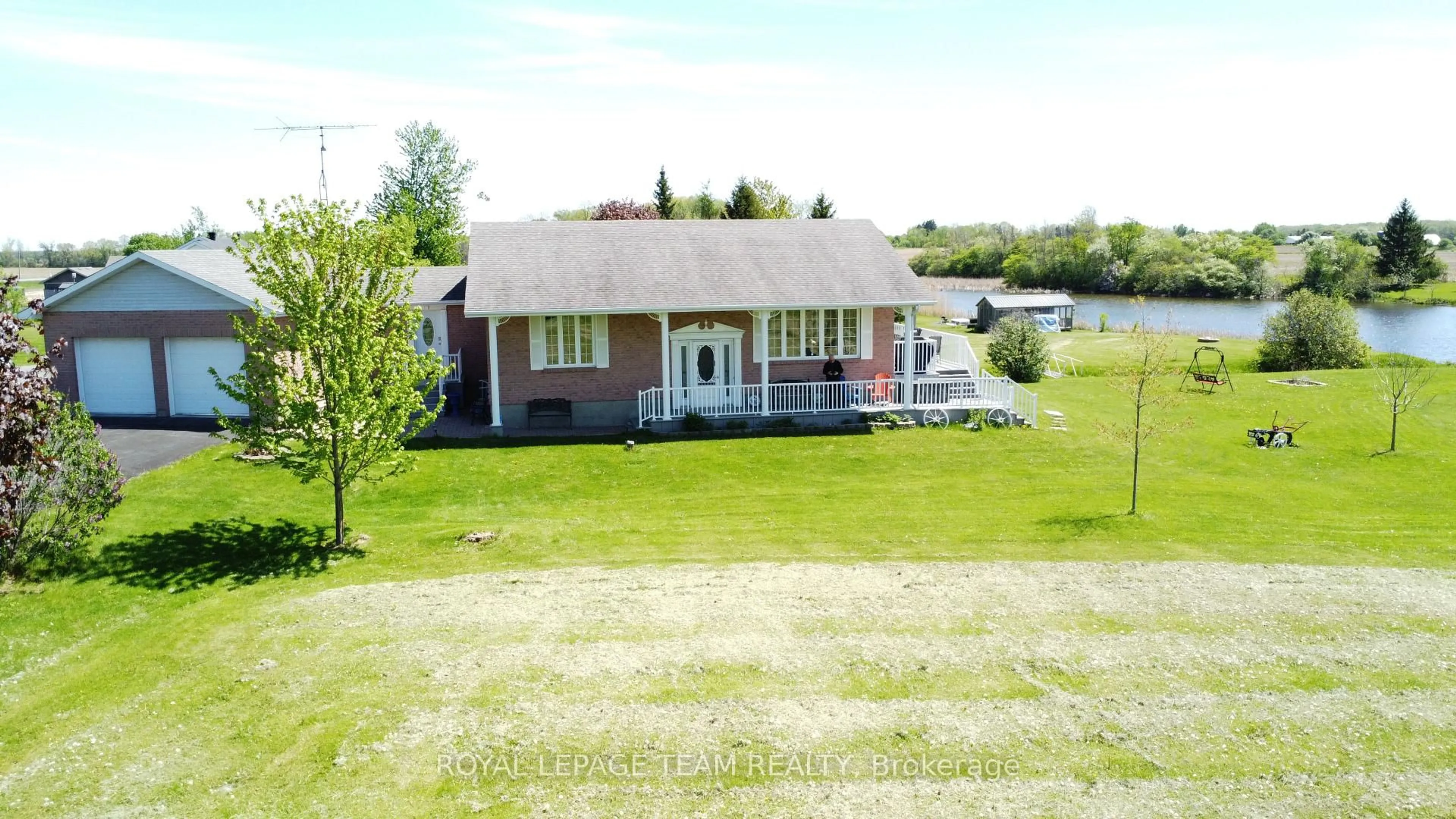 A pic from outside/outdoor area/front of a property/back of a property/a pic from drone, building for 11708 Breezewood Ave, South Dundas Ontario K0C 1X0