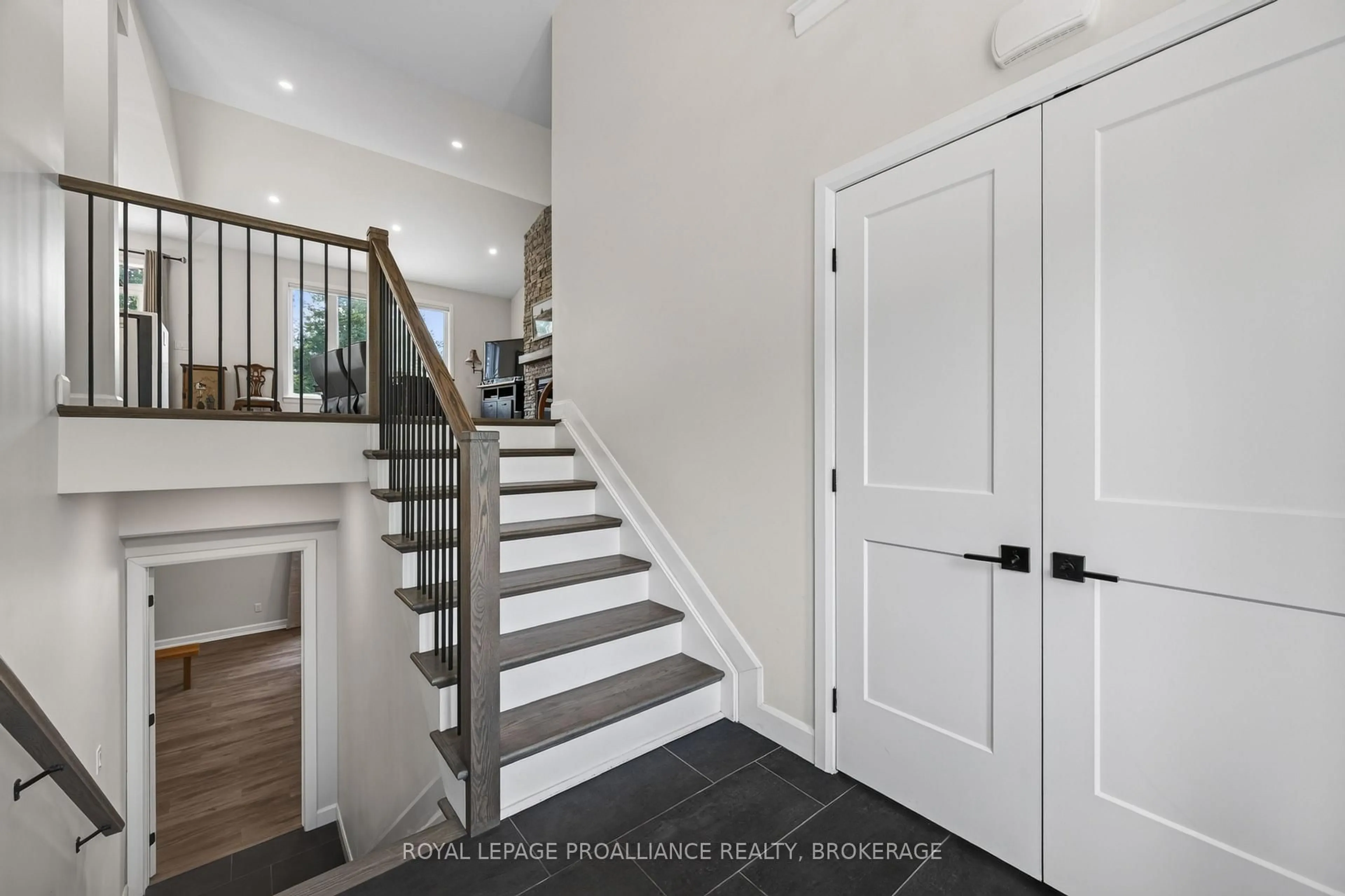 Indoor entryway for 12 Petworth Rd, Yarker Ontario K0K 3N0