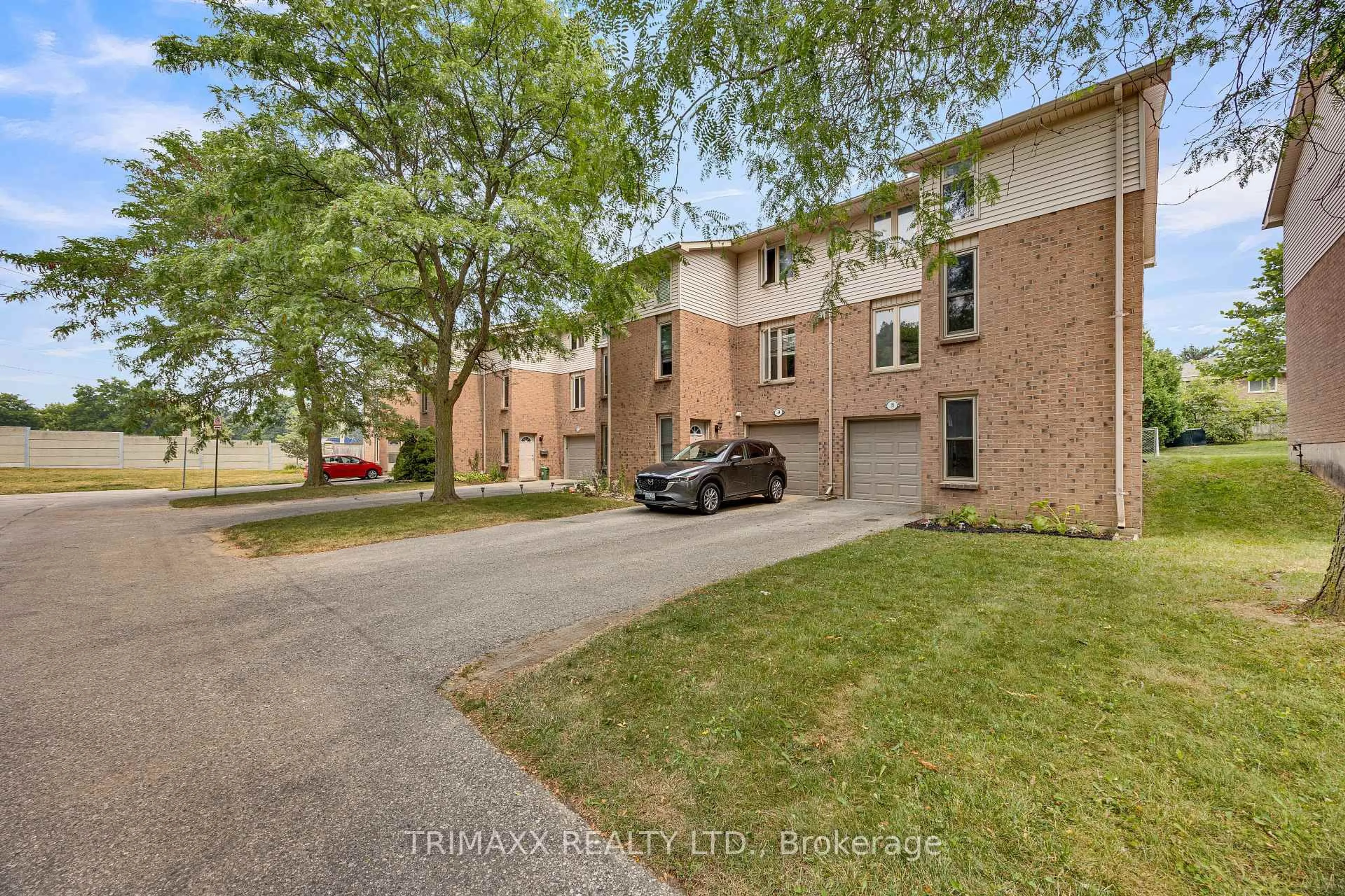 Unknown for 1855 Aldersbrook Rd #35, London North Ontario N6G 4R5