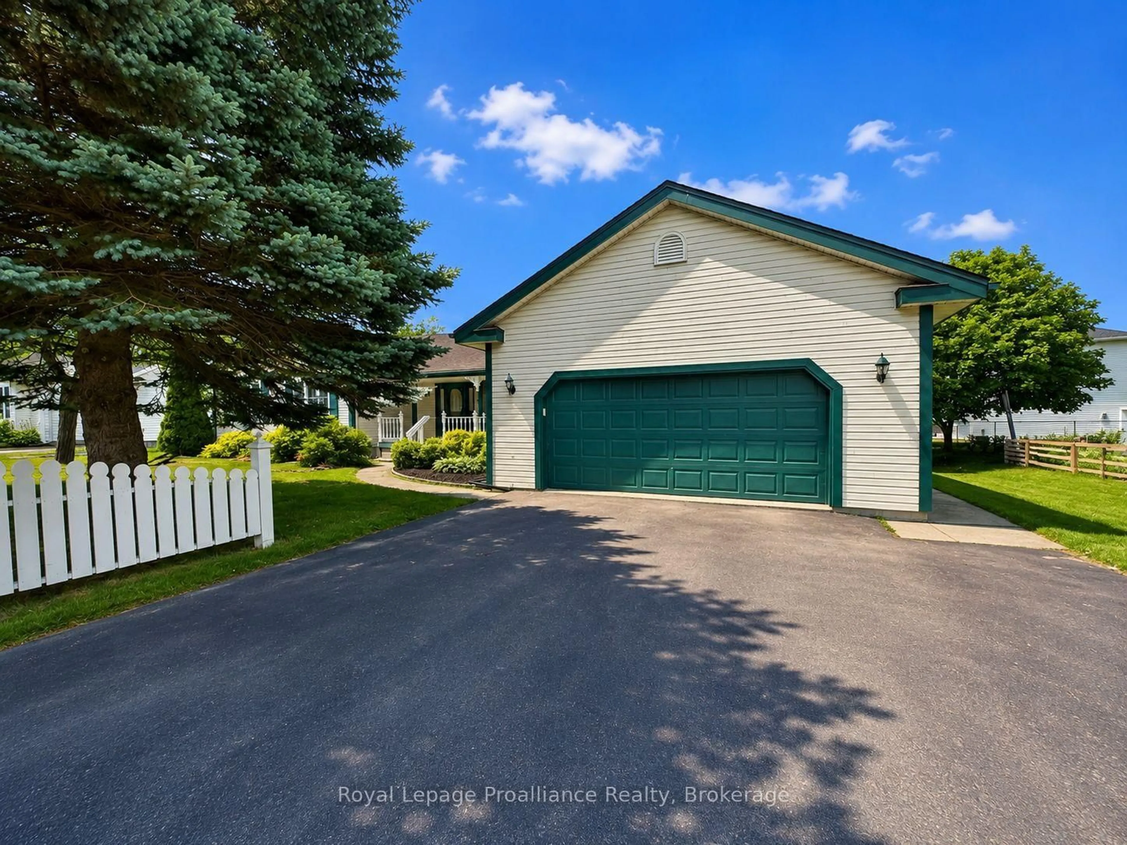 A pic from outside/outdoor area/front of a property/back of a property/a pic from drone, street for 88 Westwind Cres, Prince Edward County Ontario K0K 3L0