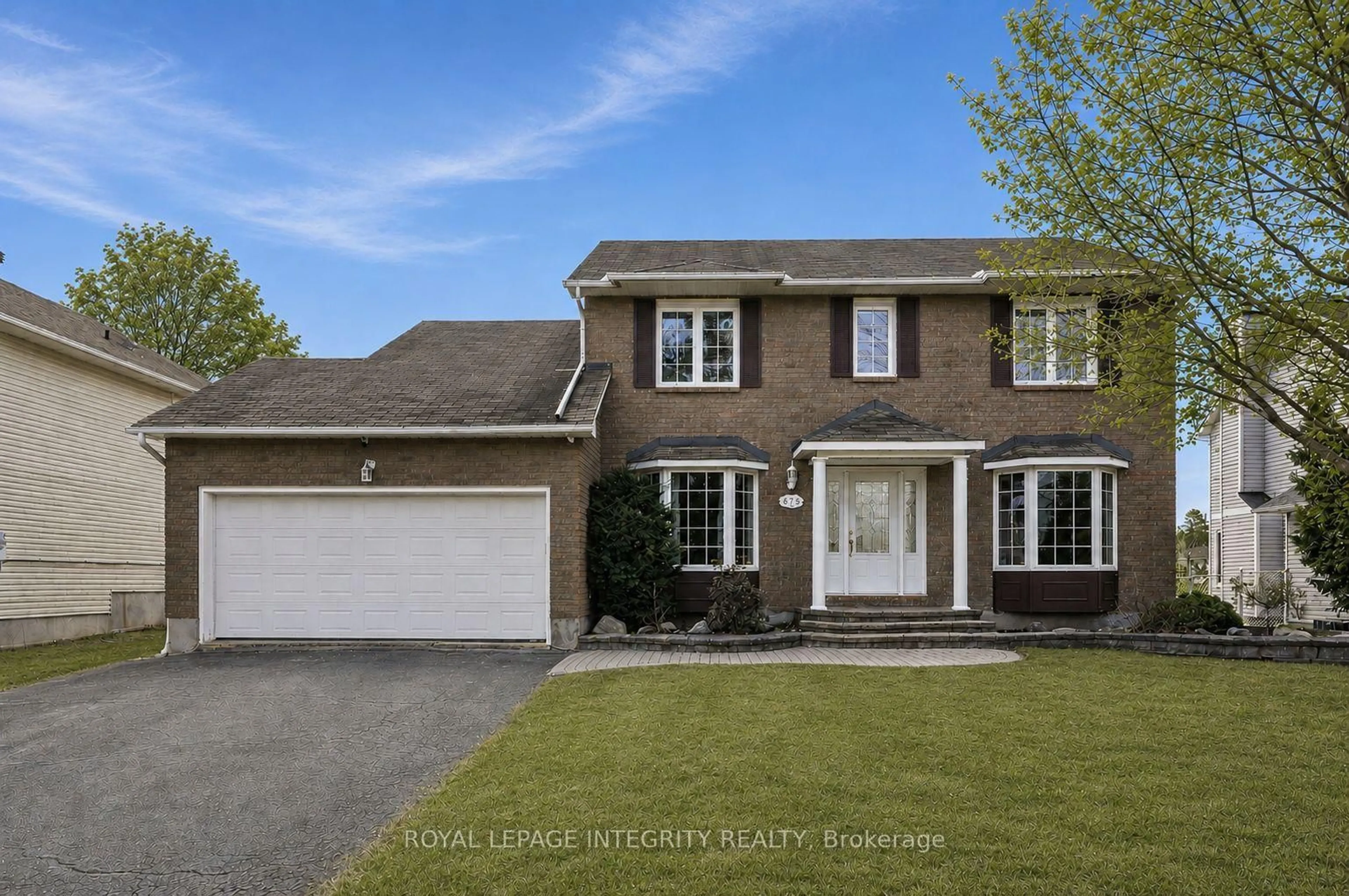 Home with vinyl exterior material, street for 675 Potvin Ave, Clarence-Rockland Ontario K4K 1H2