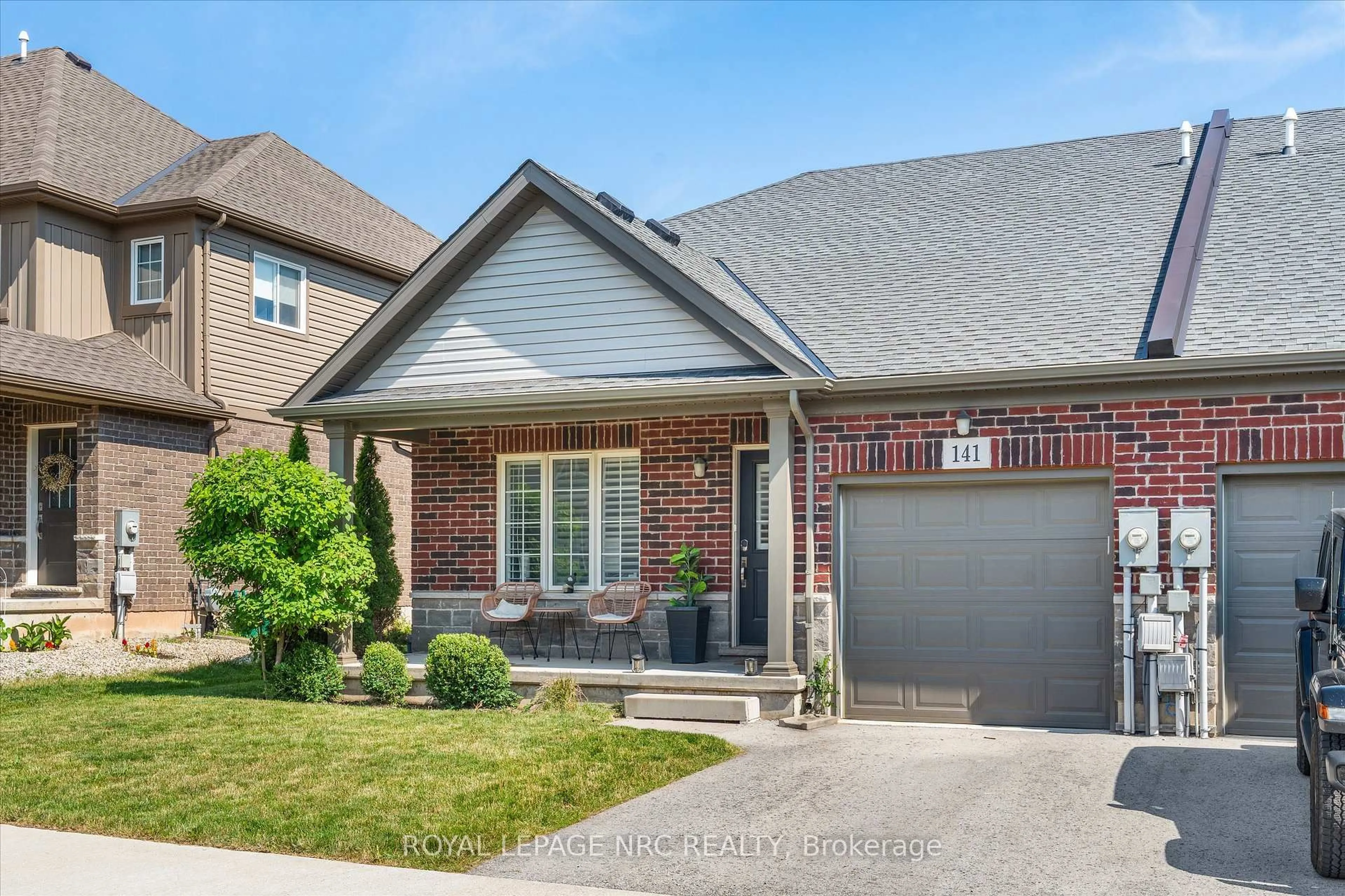 Home with brick exterior material, street for 141 Acacia Rd, Pelham Ontario L3E 0A9