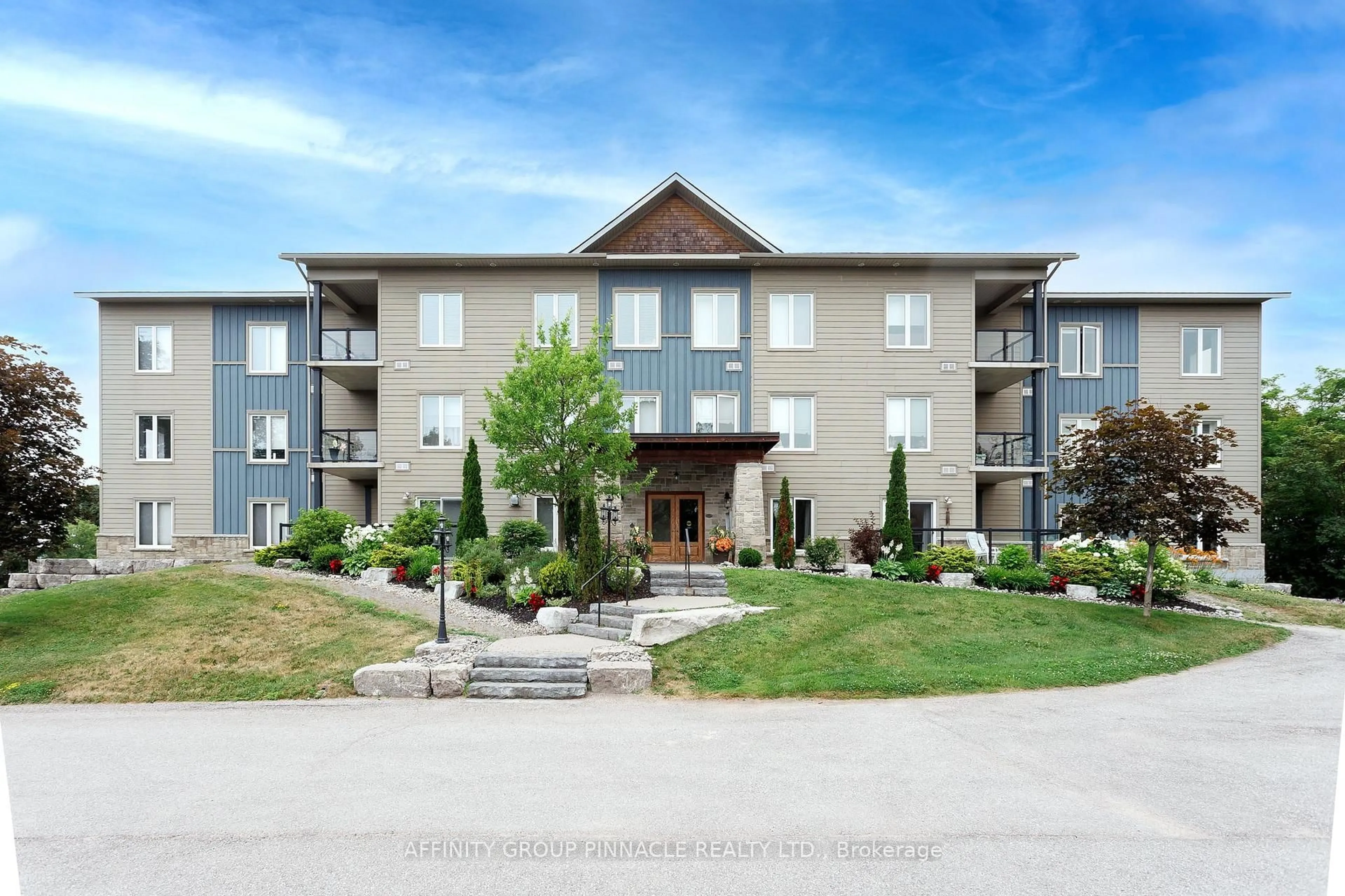 Unknown for 94 Francis St #105, Kawartha Lakes Ontario K0M 1N0
