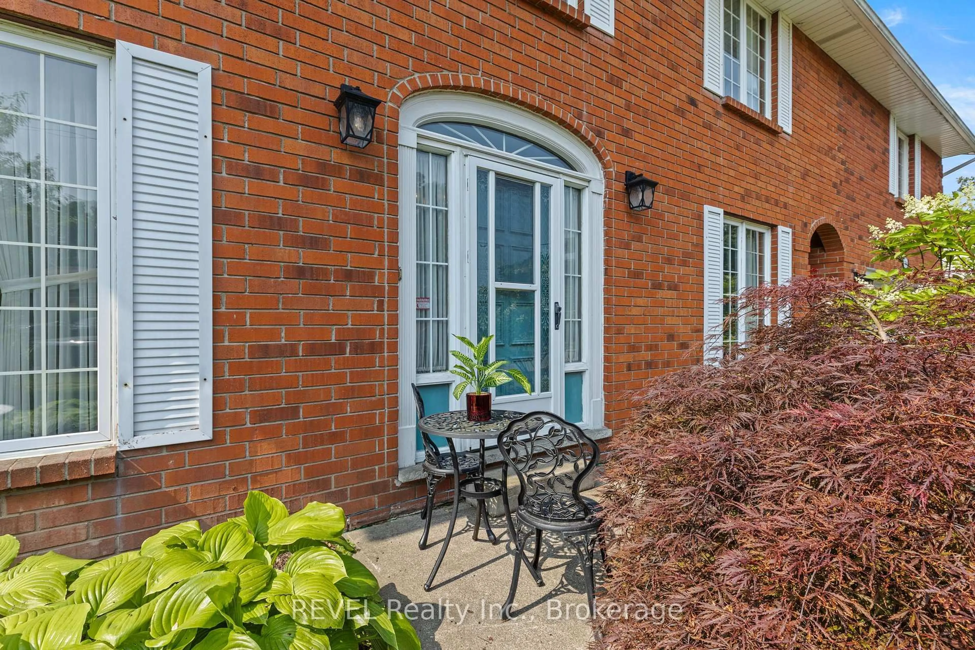 Unknown for 7190 Waterloo Dr, Niagara Falls Ontario L2J 1E2