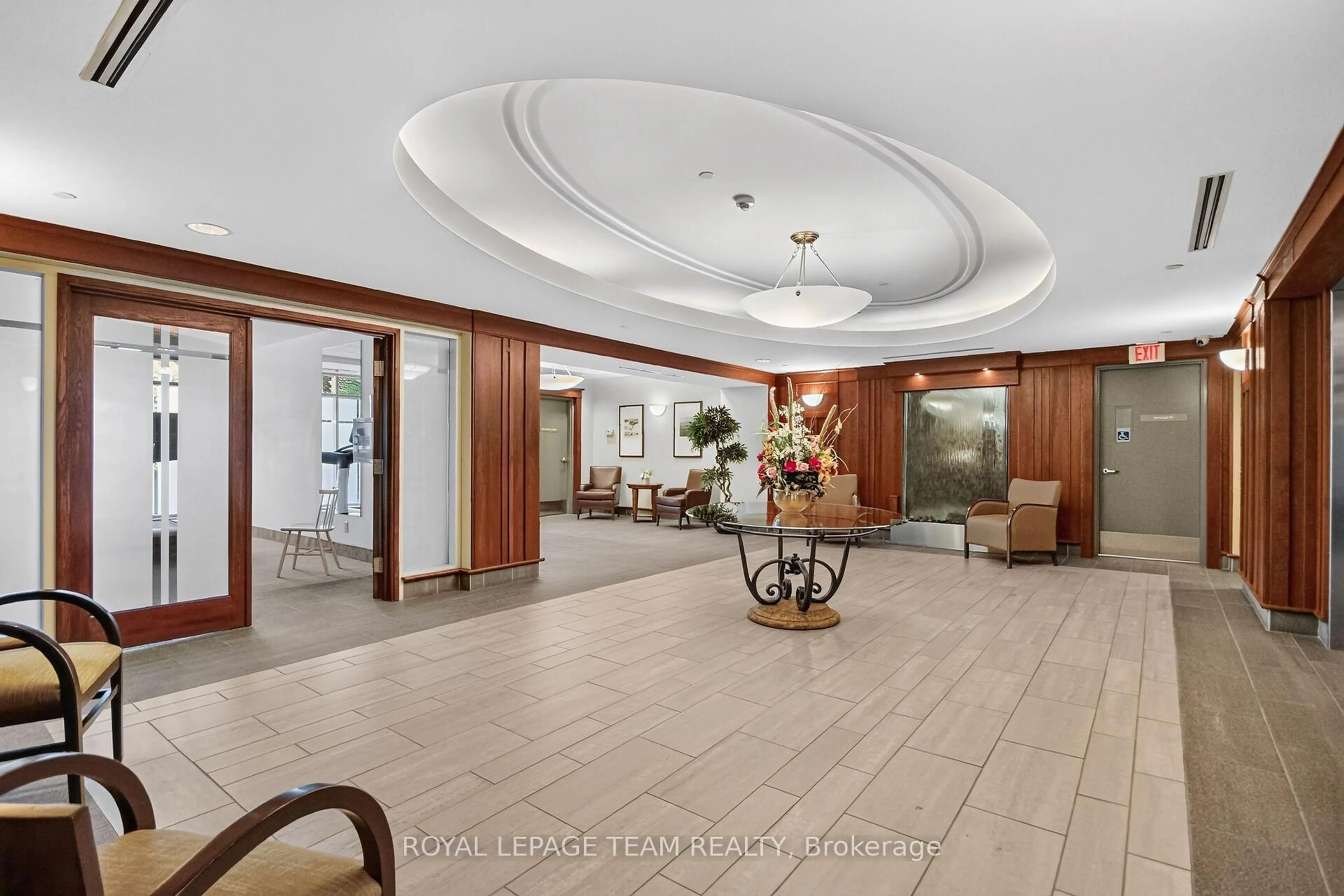 Lobby for 136 Darlington Private #406, Ottawa Ontario K1V 0X6