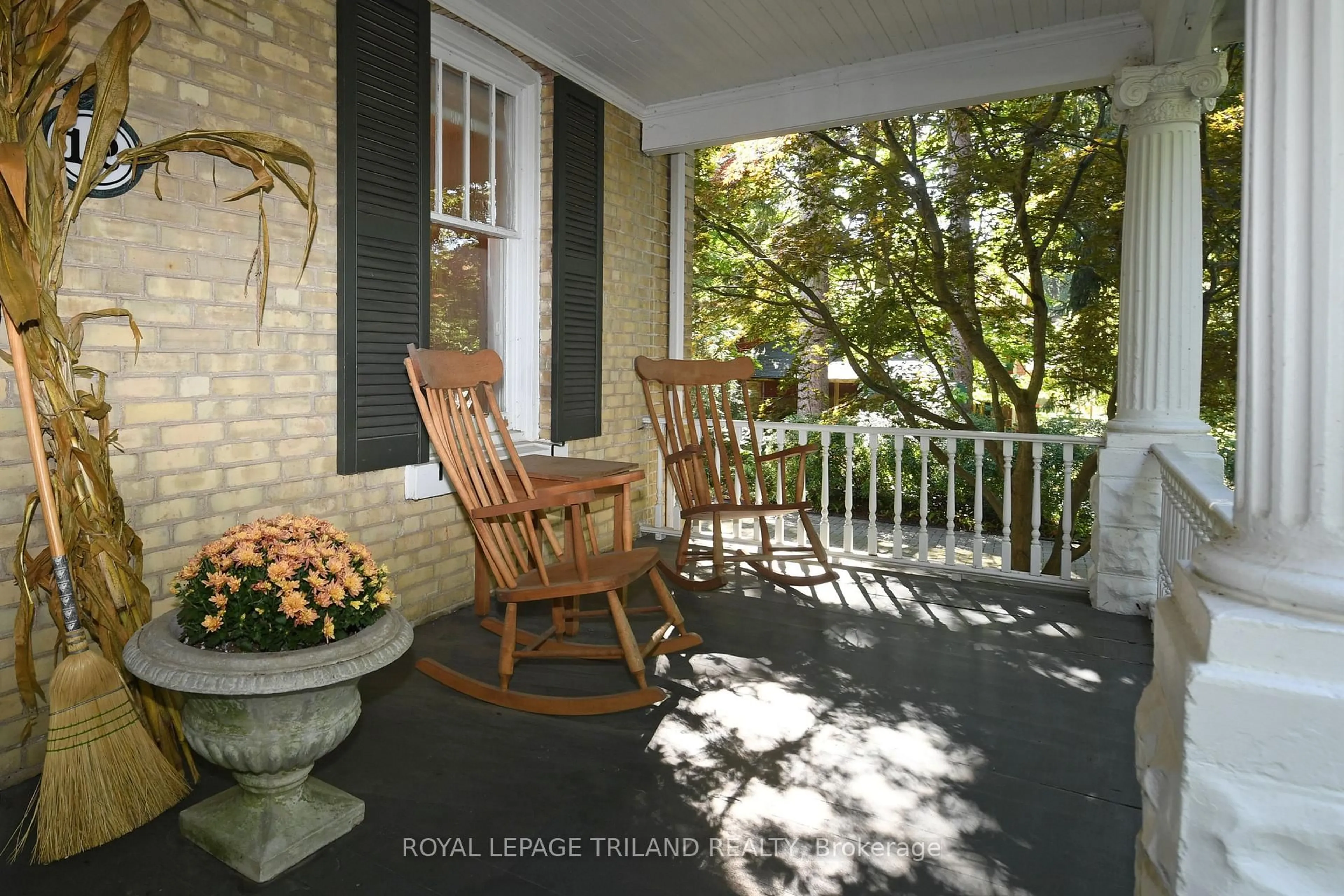 Patio, street for 12 VICTORIA St, Middlesex Centre Ontario N0L 1E0