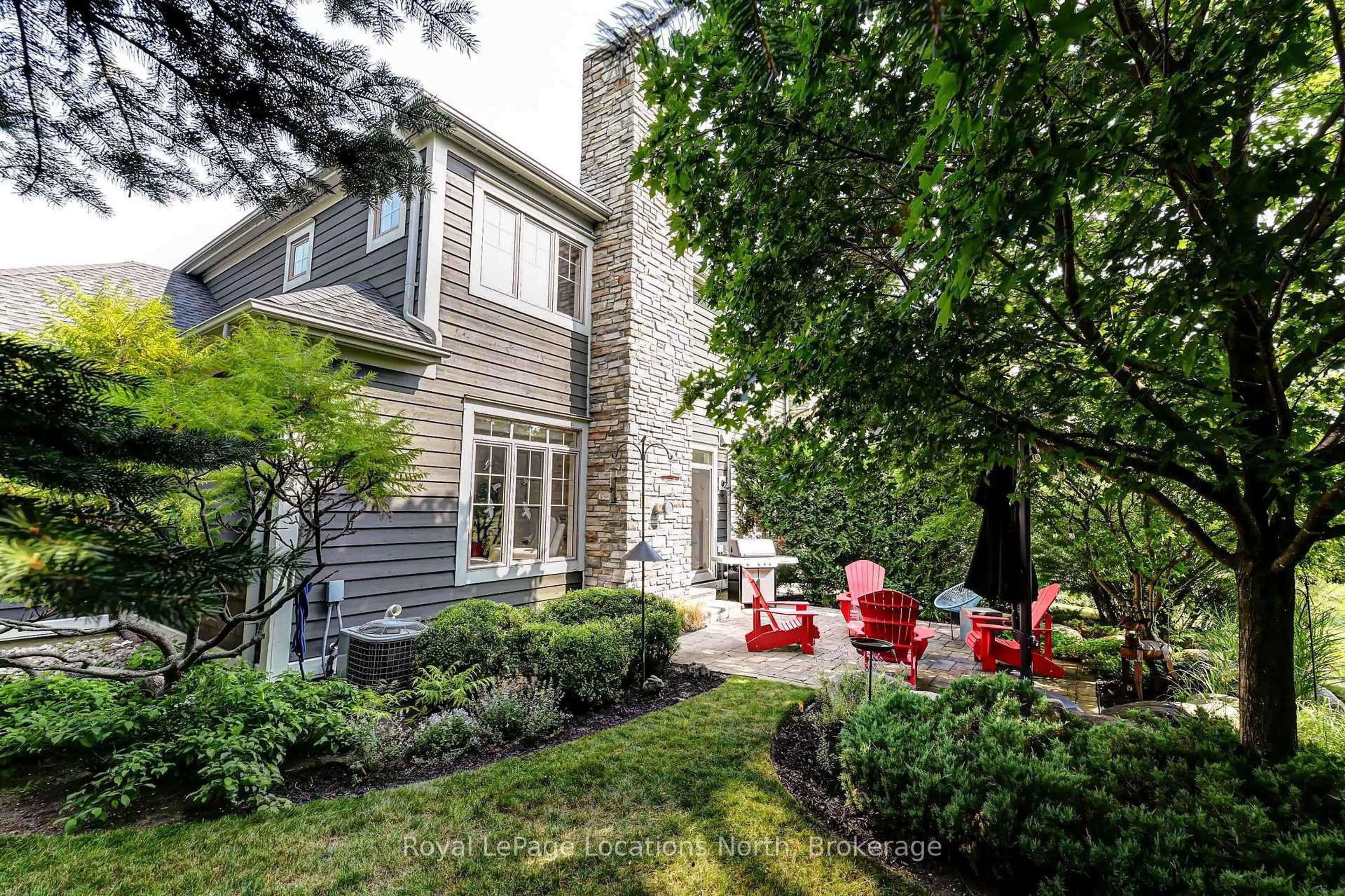 Patio, street for 108 Landry Lane #1, Blue Mountains Ontario N0H 2P0