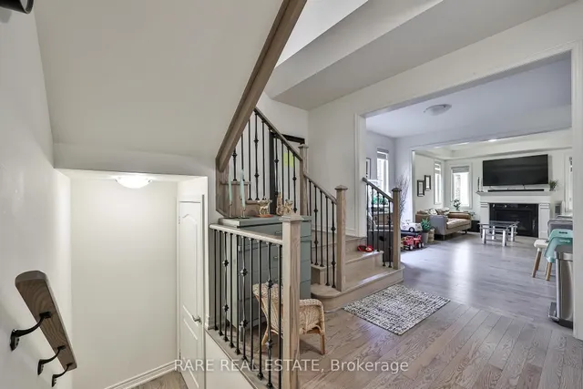 274 Skinner Rd, Hamilton 4