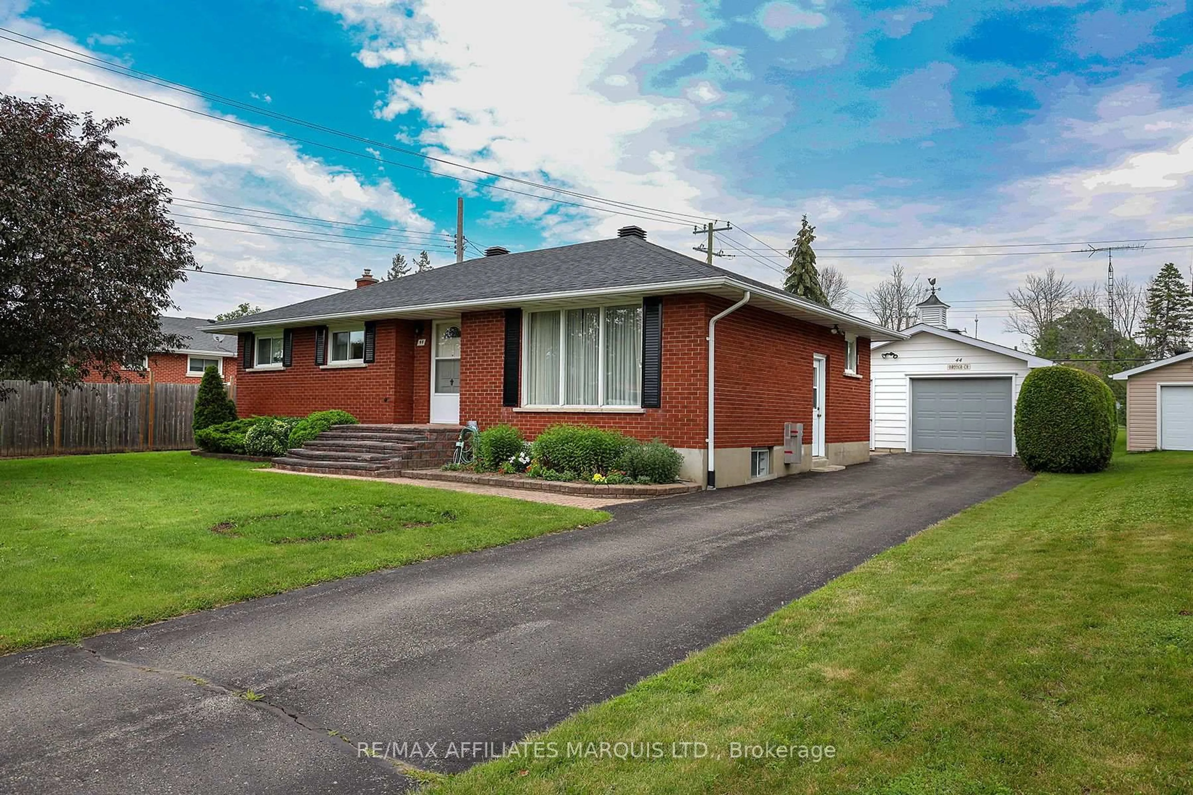 Home with brick exterior material, street for 44 Broder Cres, South Dundas Ontario K0C 1X0