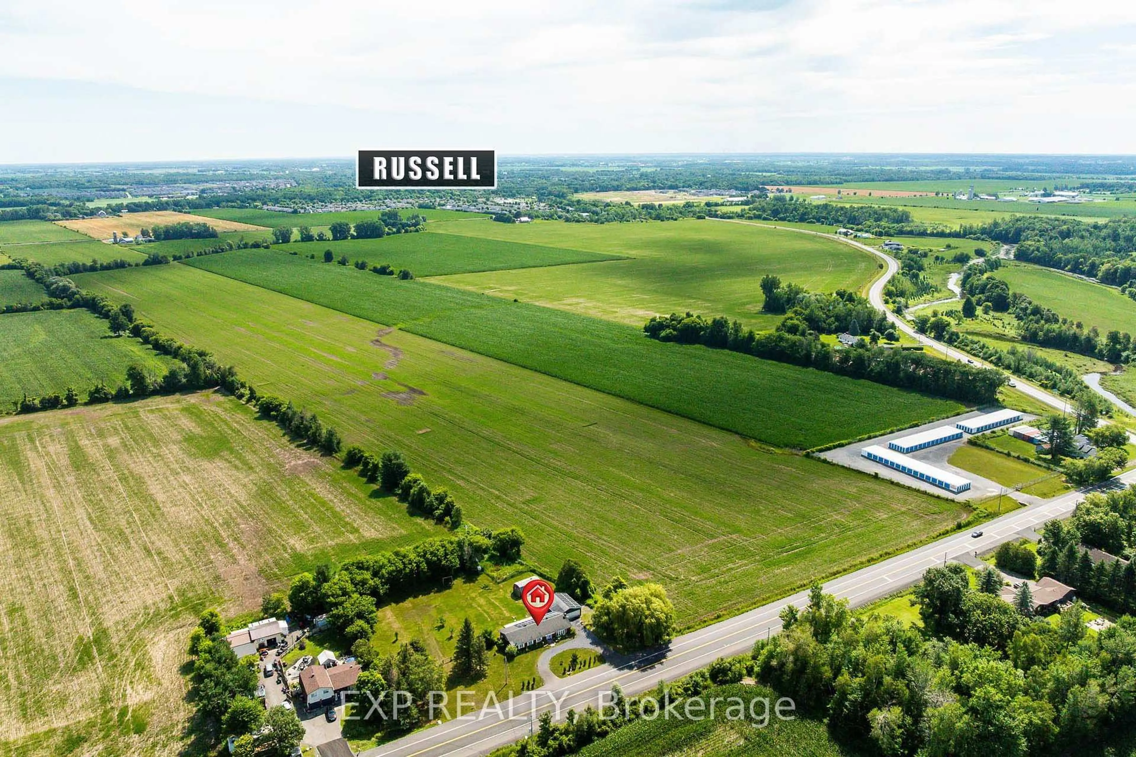 A pic from outside/outdoor area/front of a property/back of a property/a pic from drone, building for 7389 Boundary Rd, Russell Ontario K4R 0G9