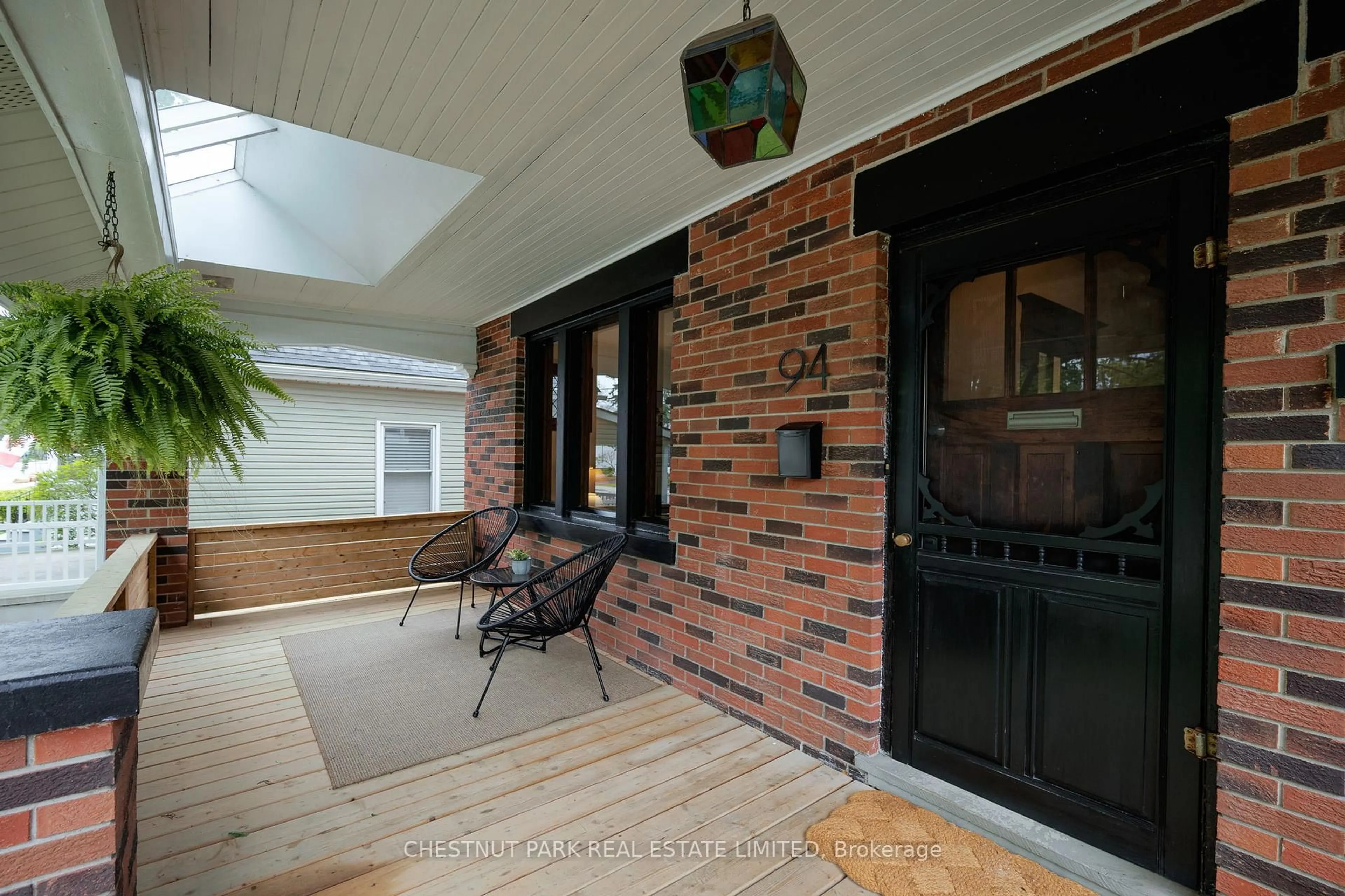 Indoor entryway for 94 Briscoe St, London South Ontario N6C 1X2