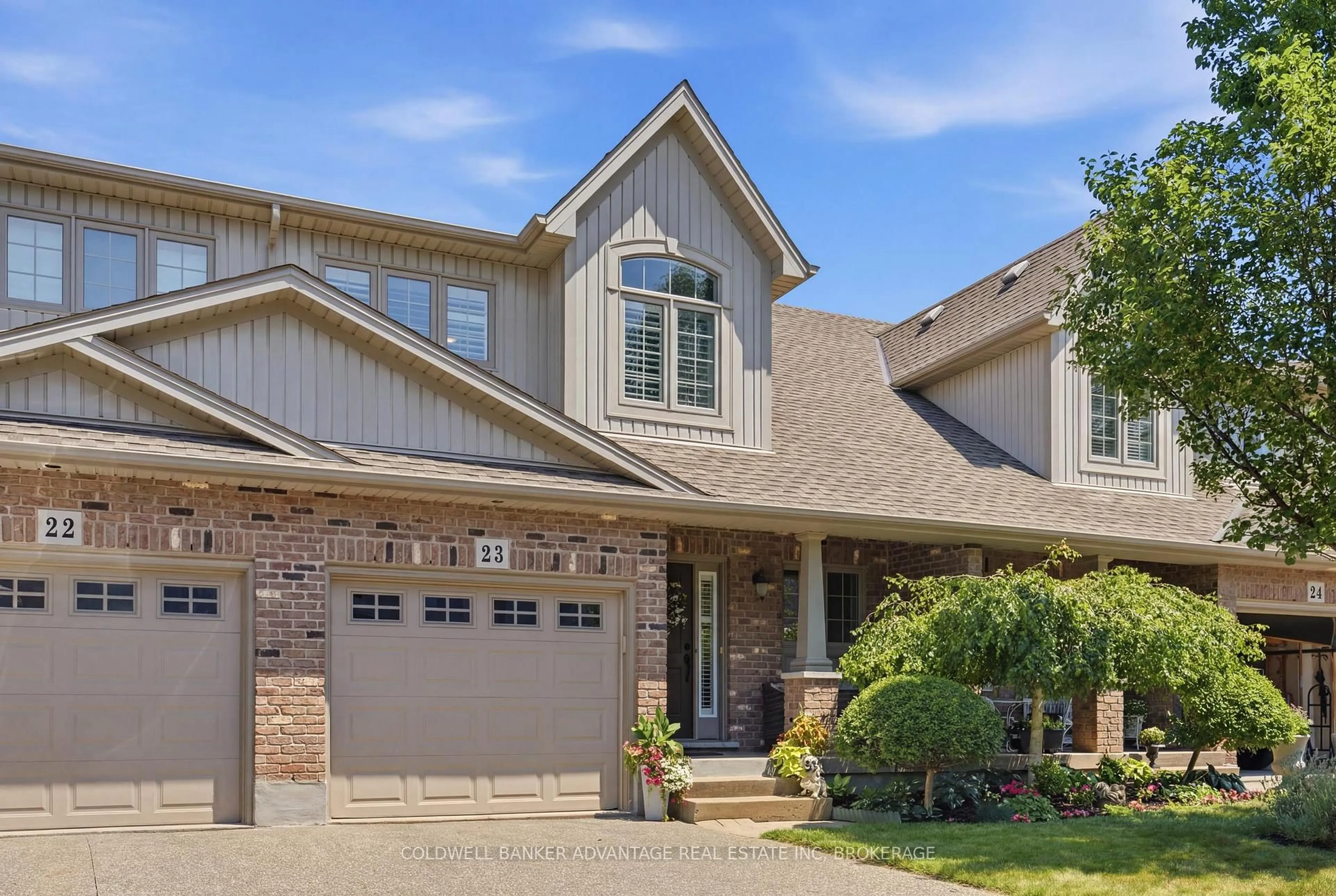 Home with brick exterior material, street for 7 Gibson Pl #23, St. Catharines Ontario L2R 0A3