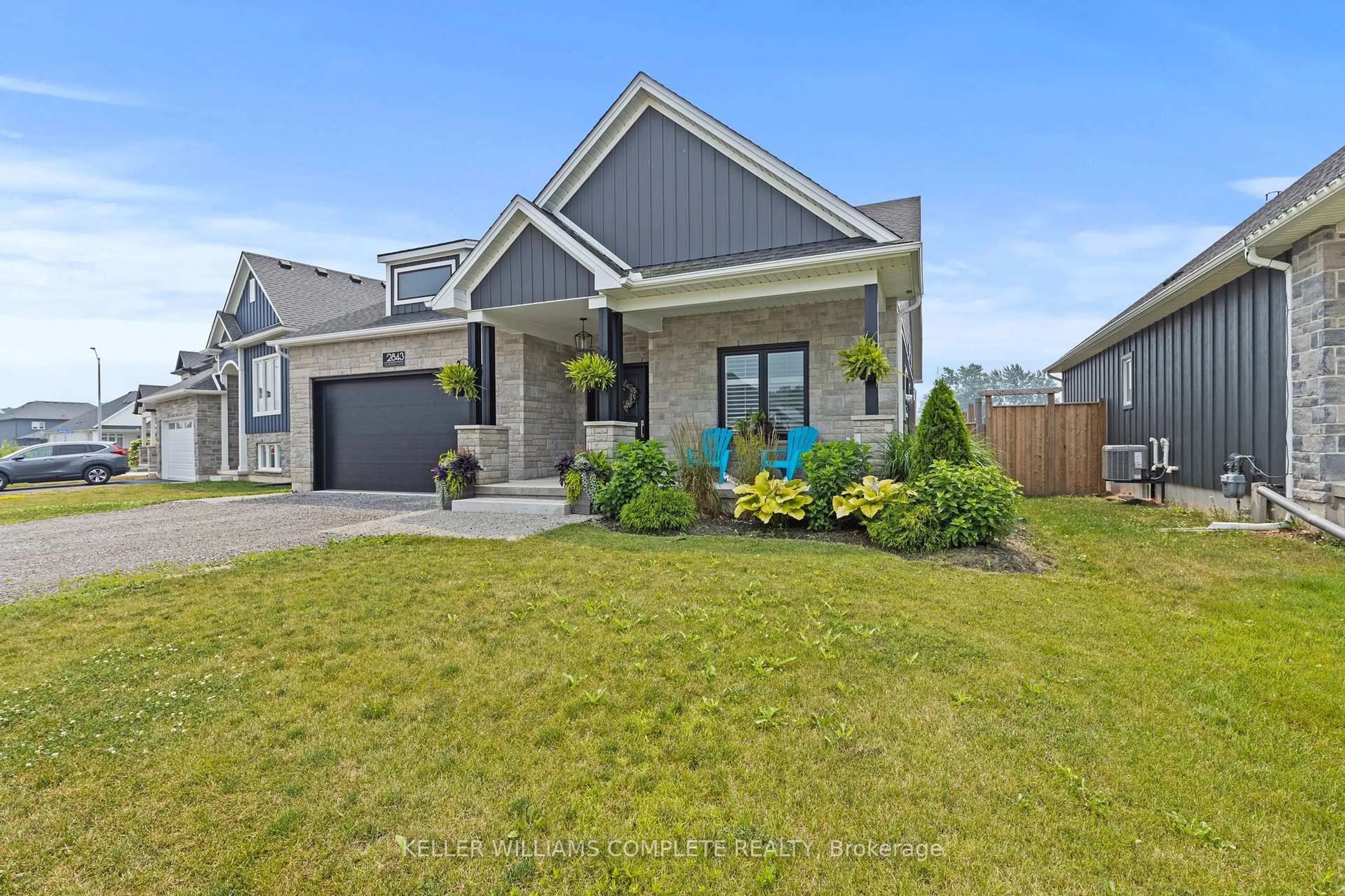 Home with brick exterior material, street for 2843 Arrowsmith Crt, Fort Erie Ontario L0S 1S0