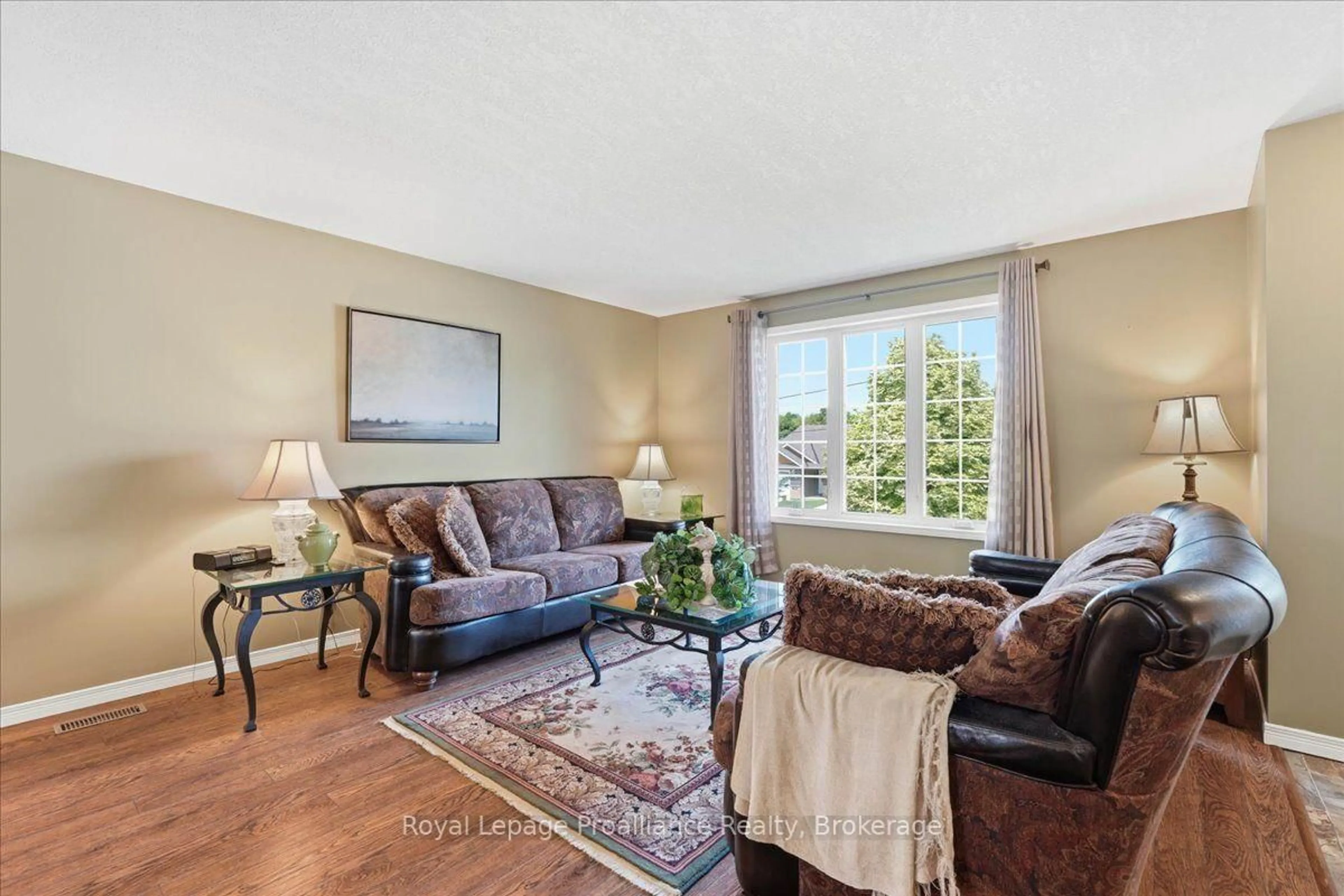 Living room with furniture, unknown for 79 Duncan St, Madoc Ontario K0K 2K0
