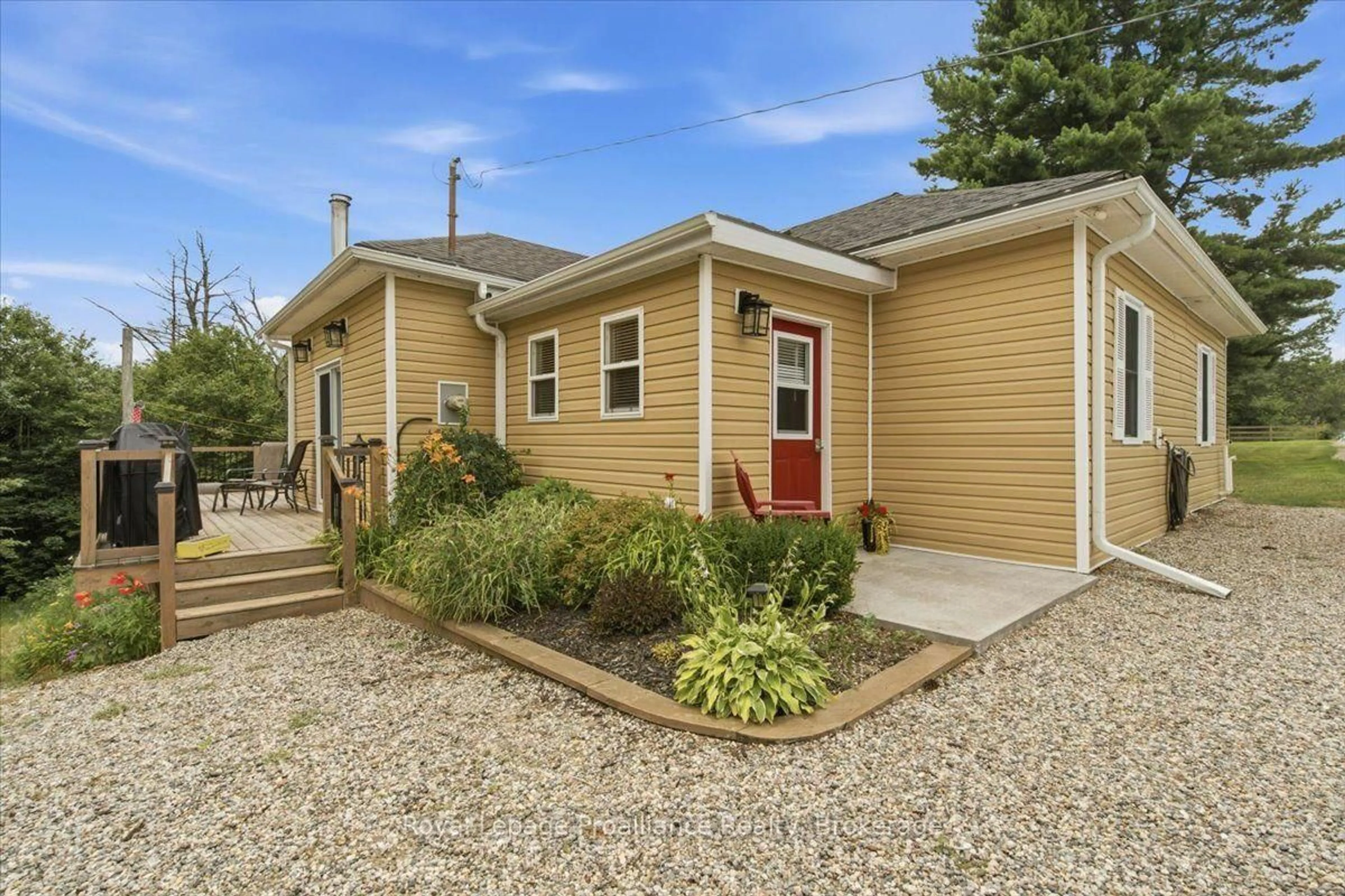 Home with vinyl exterior material, street for 2017 Clark Rd, Mountain Grove Ontario K0H 2E0