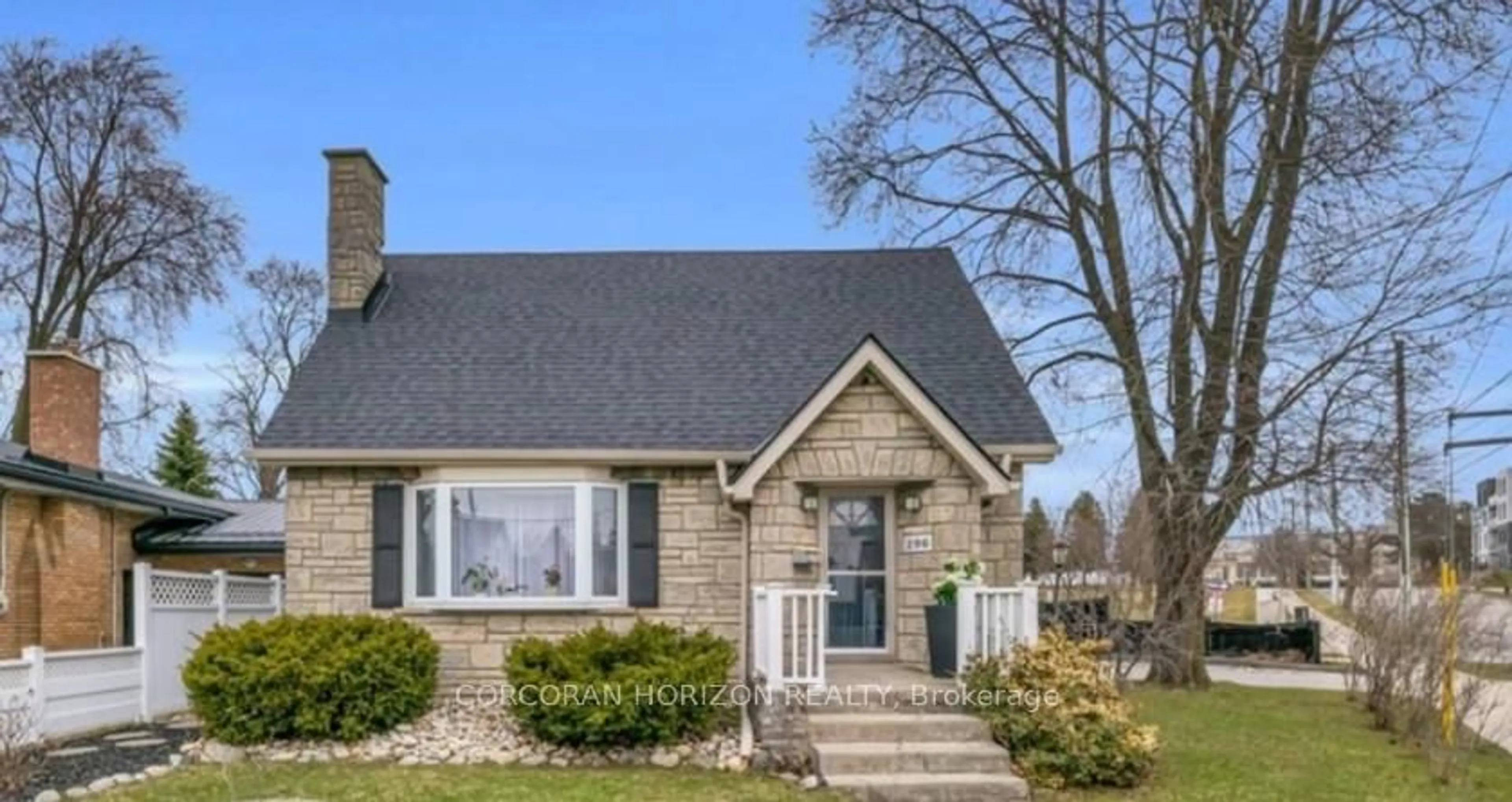 Home with brick exterior material, street for 296 Weber St, Kitchener Ontario N2H 1G2