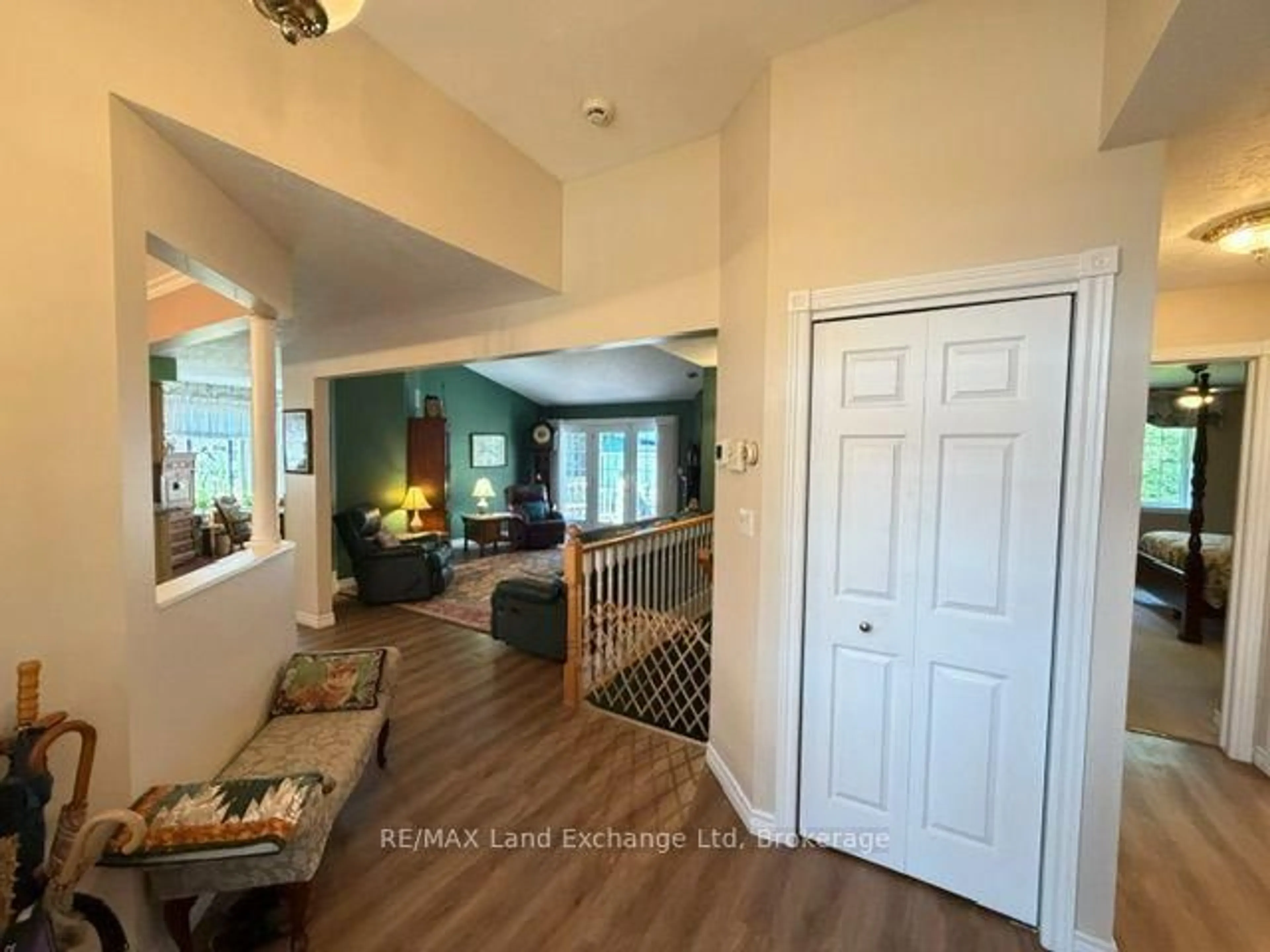 Indoor entryway for 740 Scott St, North Perth Ontario N4W 1J5