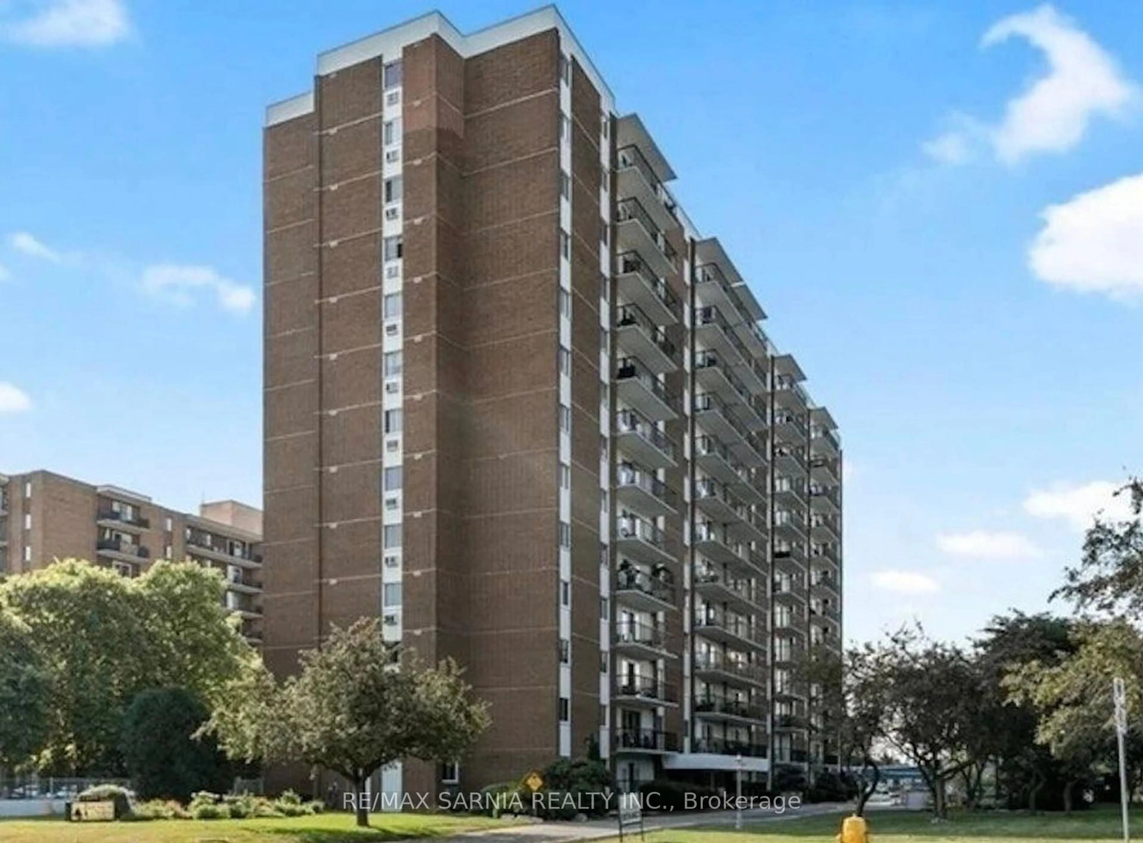 Unknown for 8591 Riverside Dr #709, Windsor Ontario N8S 1G3