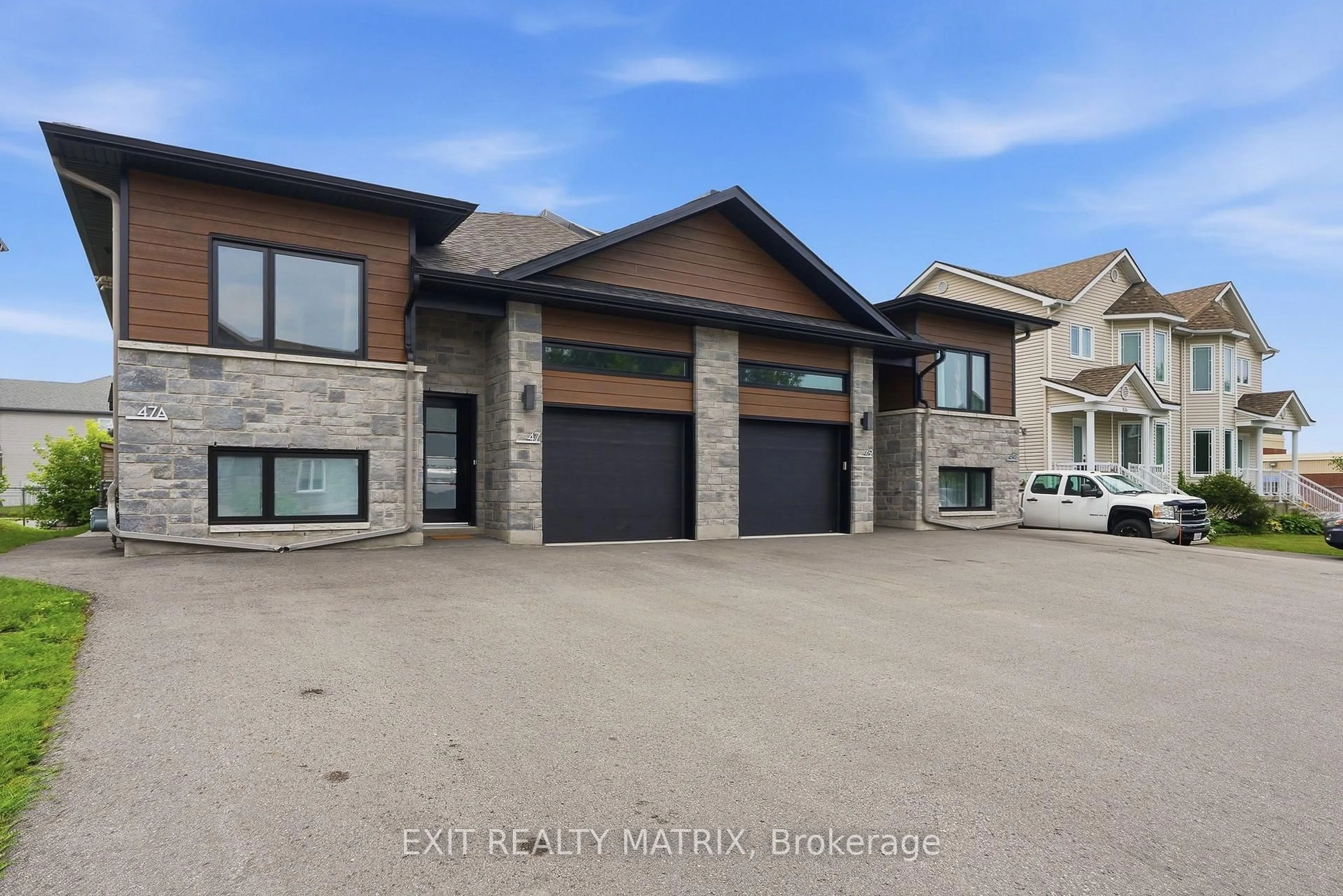 Unknown for 47-49 Cambridge St, The Nation Ontario K0A 2M0