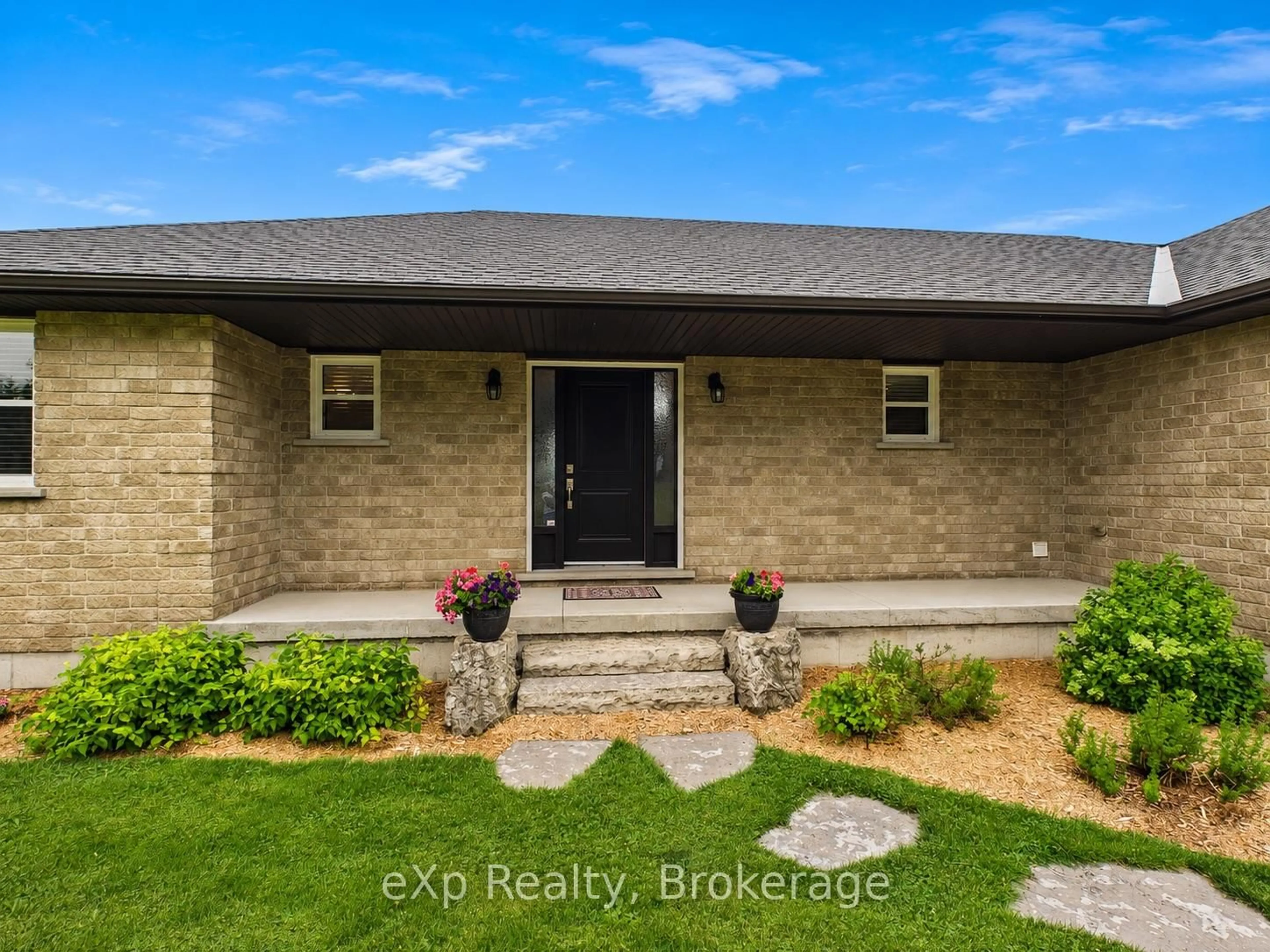Unknown for 207 Edmund St, West Grey Ontario N0G 1C0