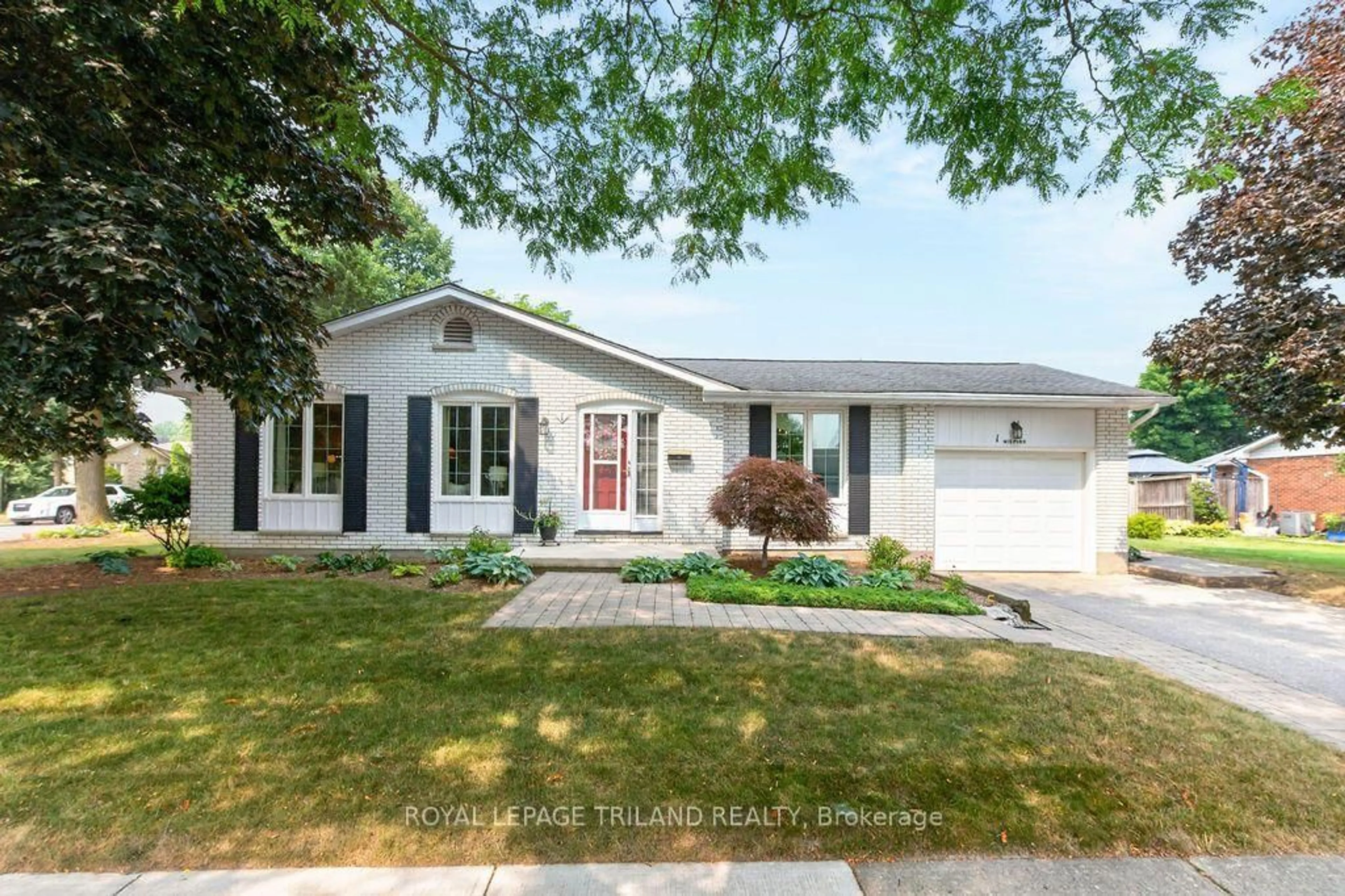 Home with vinyl exterior material, street for 1 Milford Cres, London North Ontario N5X 1A7