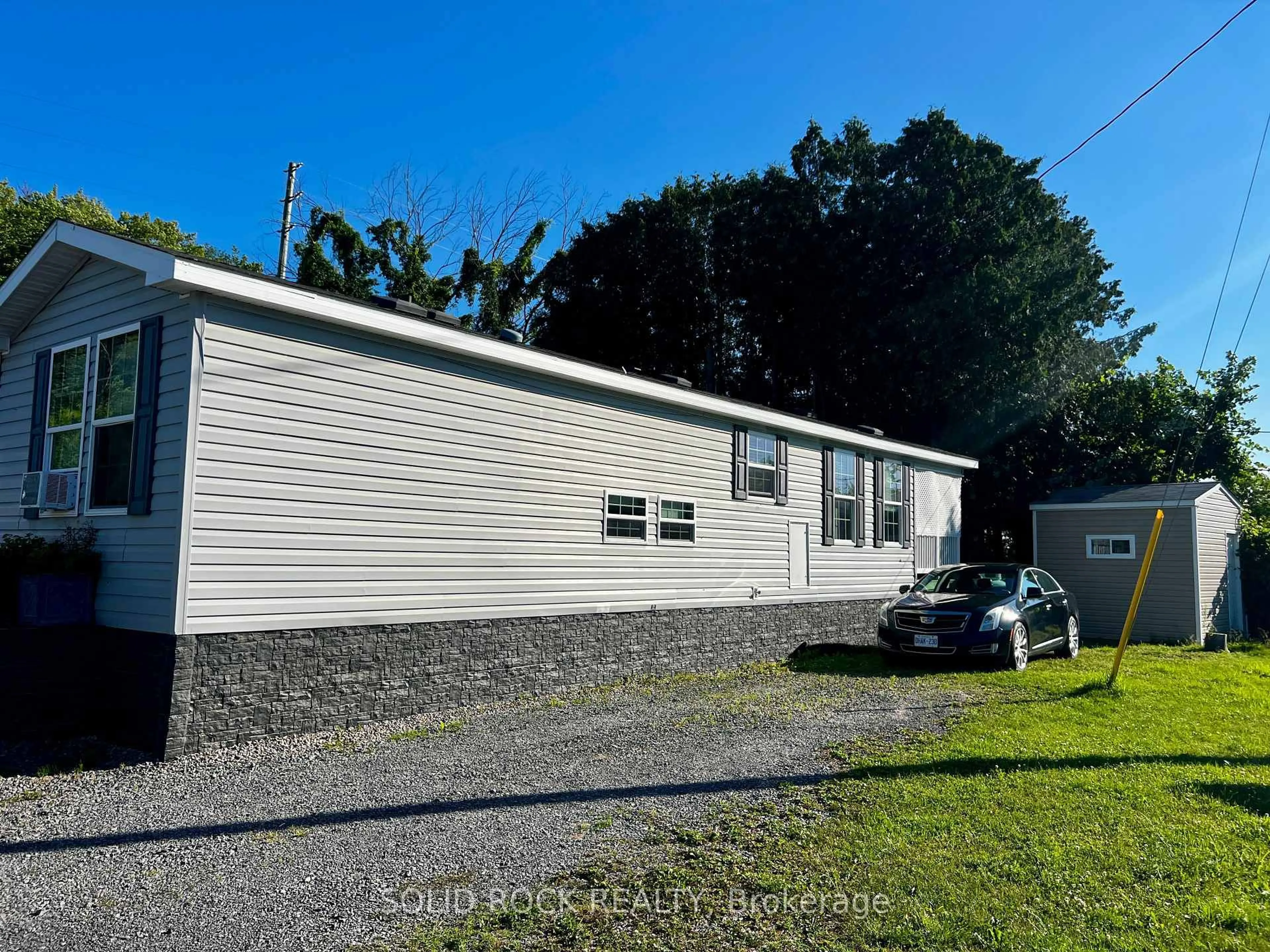 Home with vinyl exterior material, building for 3535 St Joseph Blvd #90, Orleans Ontario K4A 0Z6