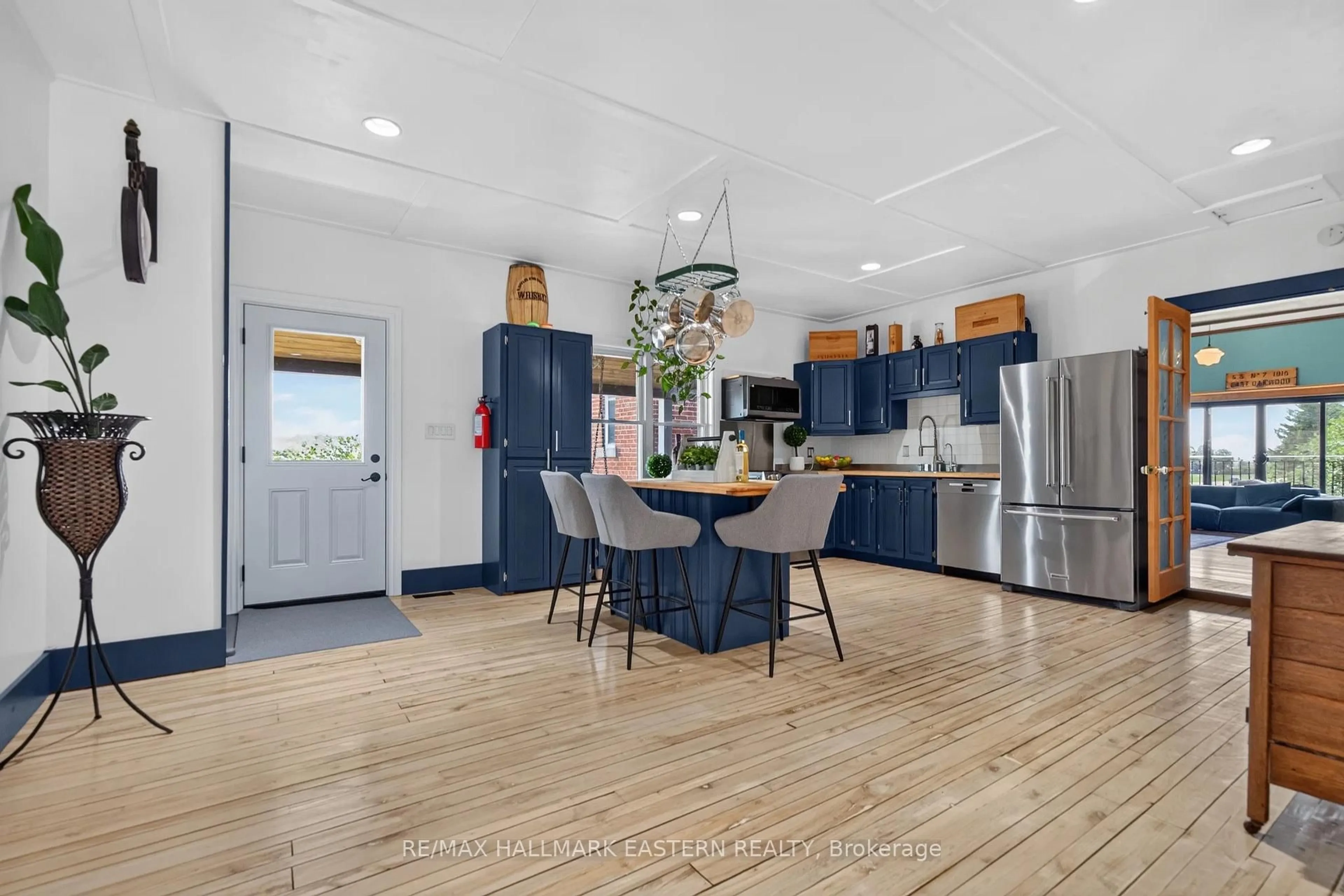 Open concept kitchen, unknown for 1231 Highway 7, Kawartha Lakes Ontario K0M 2M0
