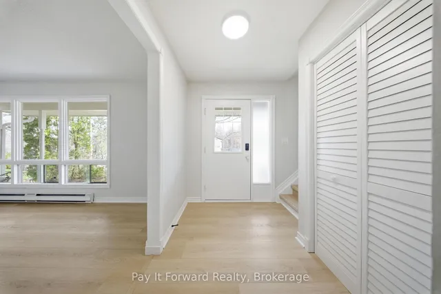1025 Aberdeen St, Muskoka Lakes 4