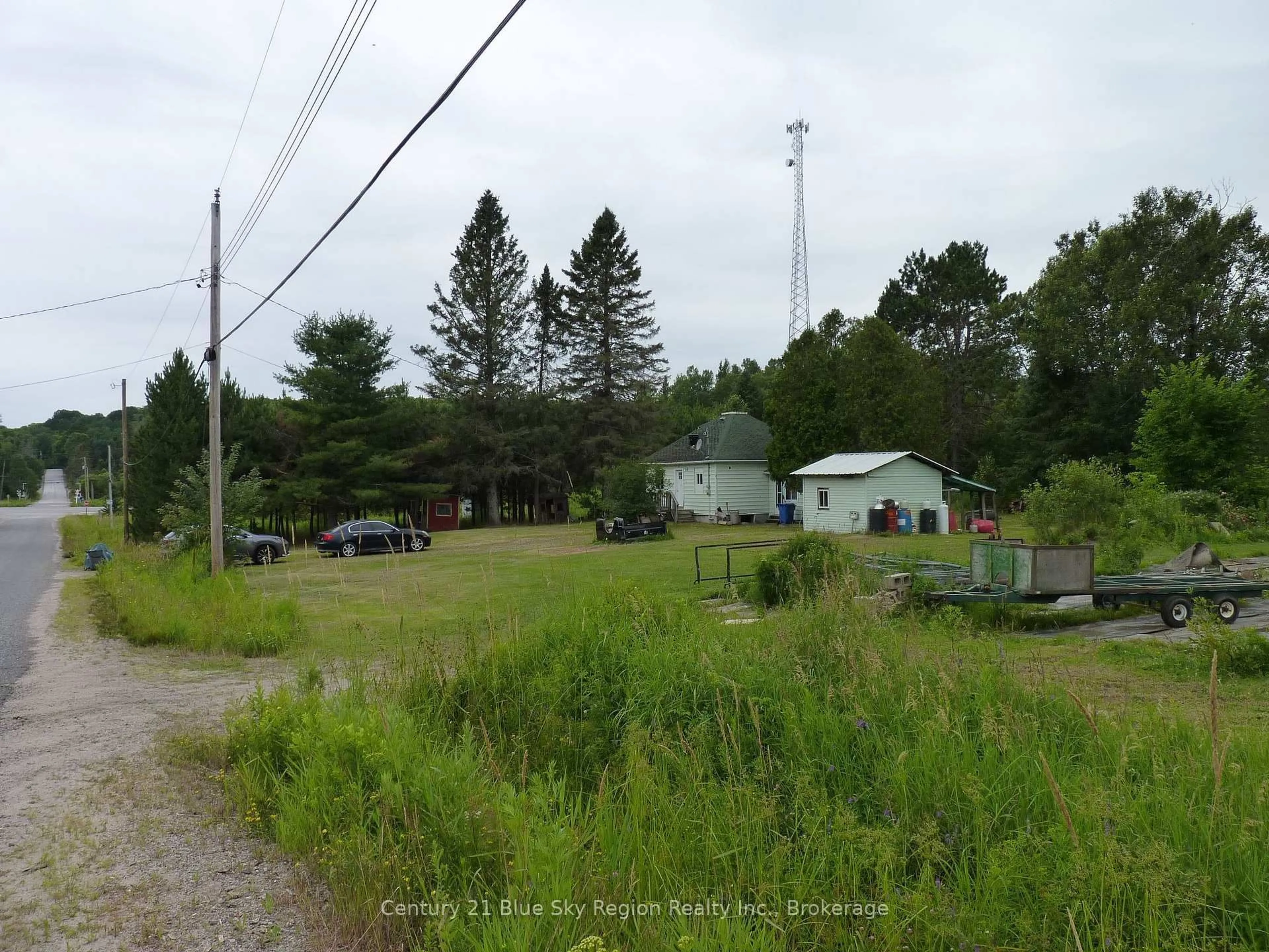 A pic from outside/outdoor area/front of a property/back of a property/a pic from drone, forest/trees view for 50 Feronia Rd, North Bay Ontario P1B 8G4