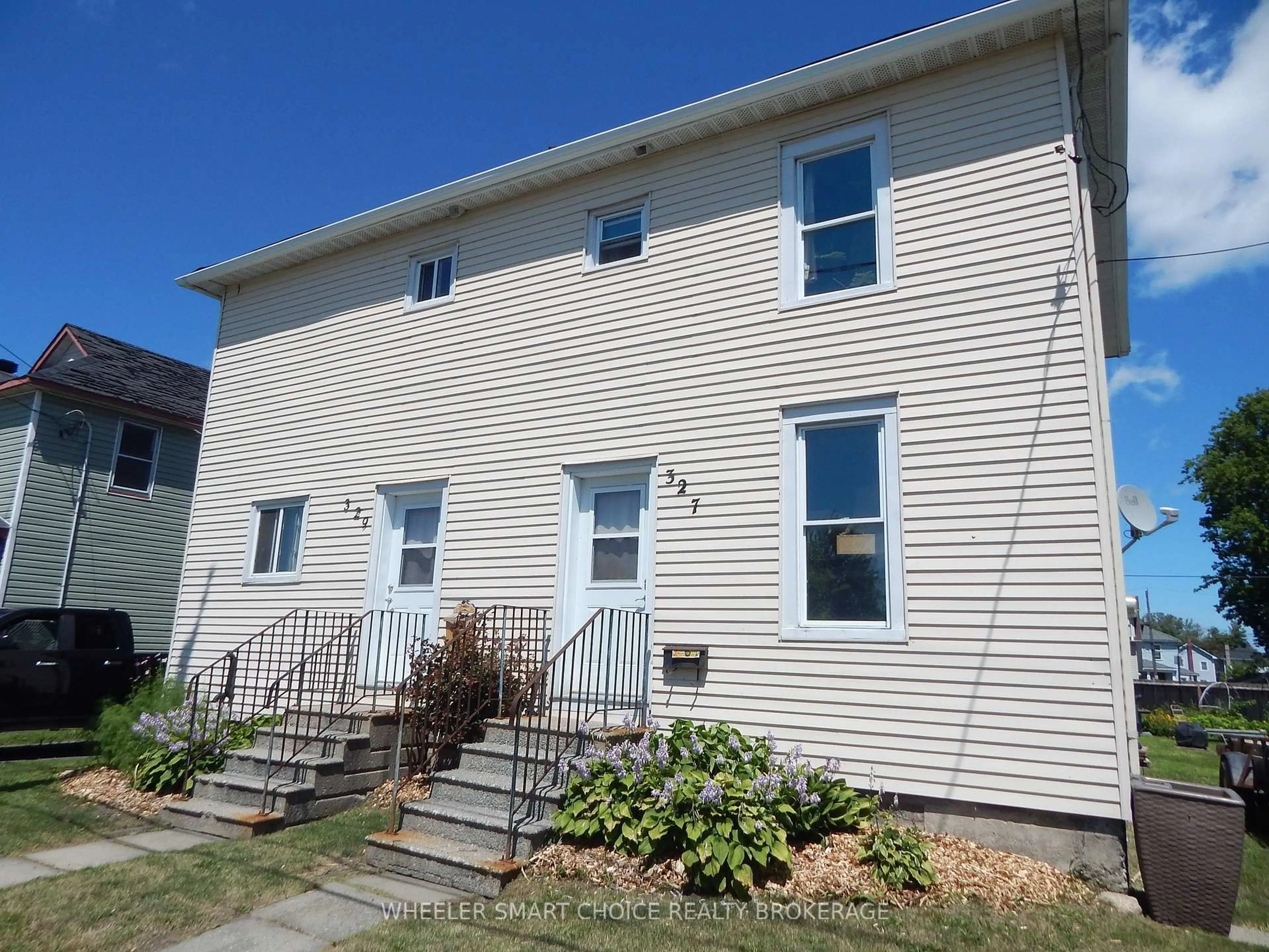Home with vinyl exterior material, building for 327-329 Brookdale Ave, Cornwall Ontario K6J 4P2