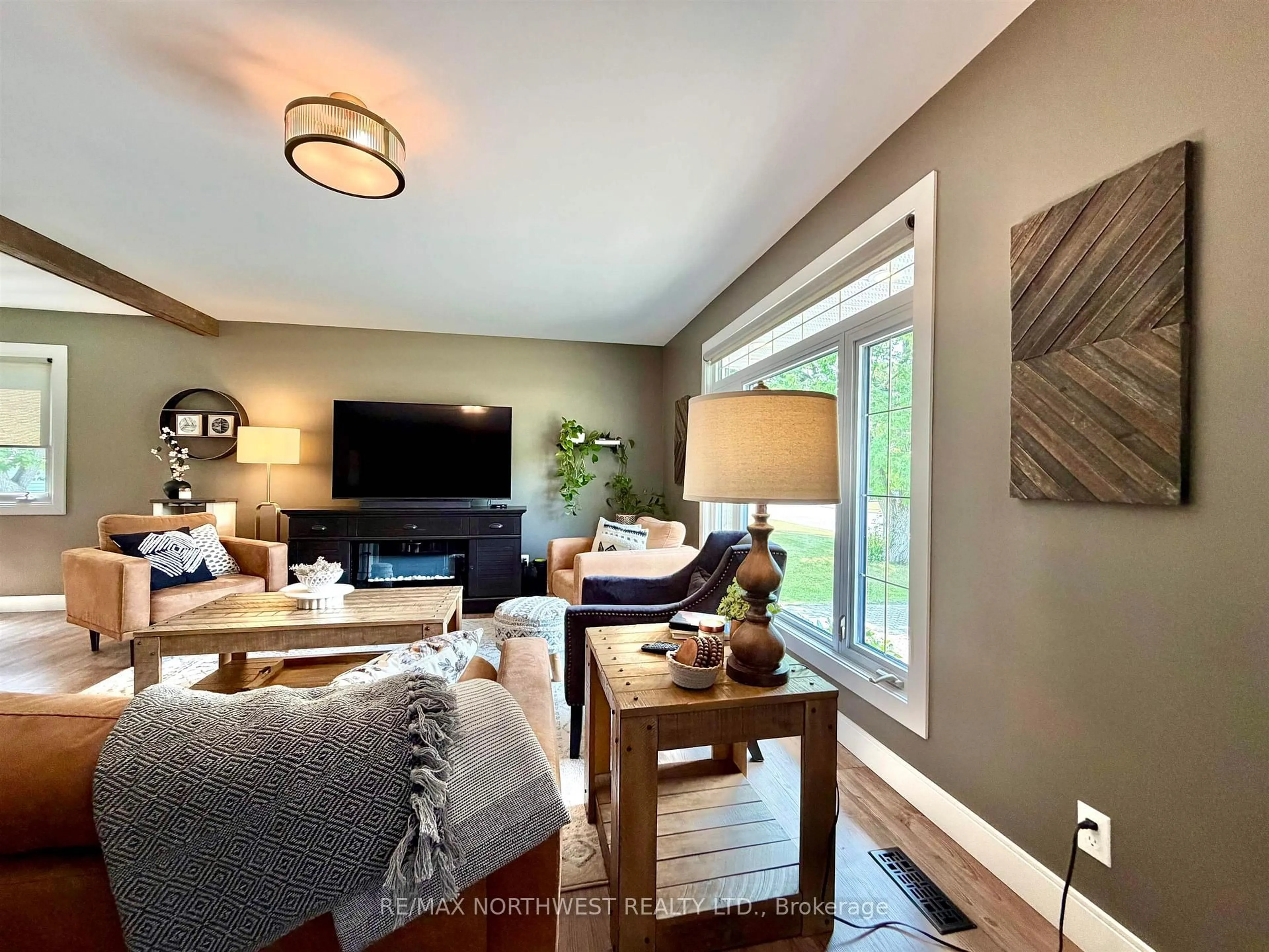 Living room with furniture, unknown for 358 Daniel Ave, Fort Frances Ontario P9A 3L6