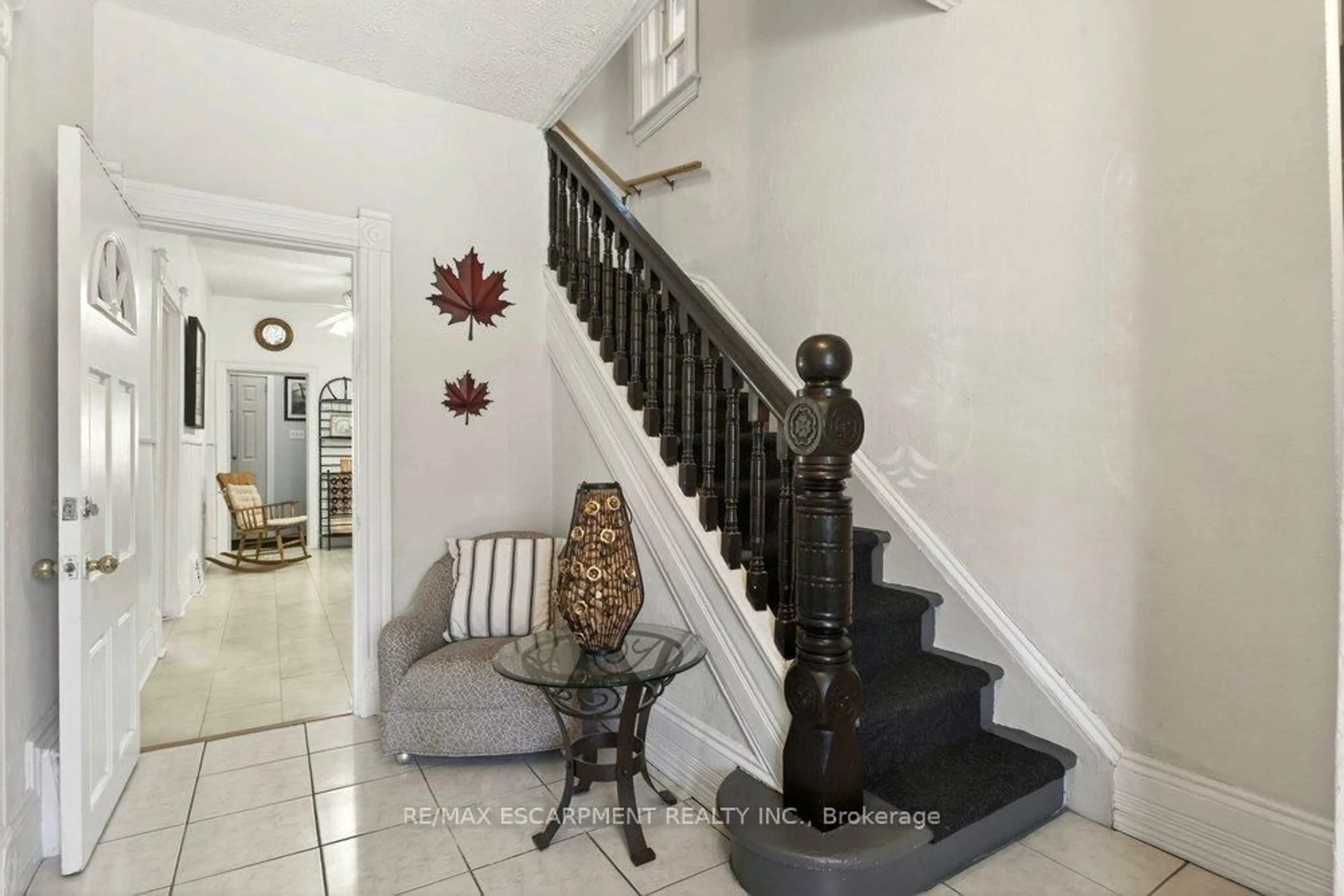 Unknown for 49 Cheever St, Hamilton Ontario L8L 5R6