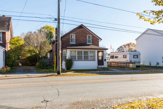 370 Division St, Cobourg 2