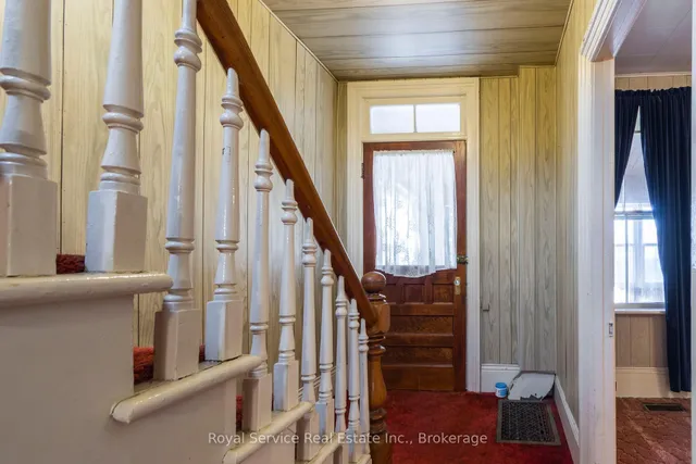 370 Division St, Cobourg 5