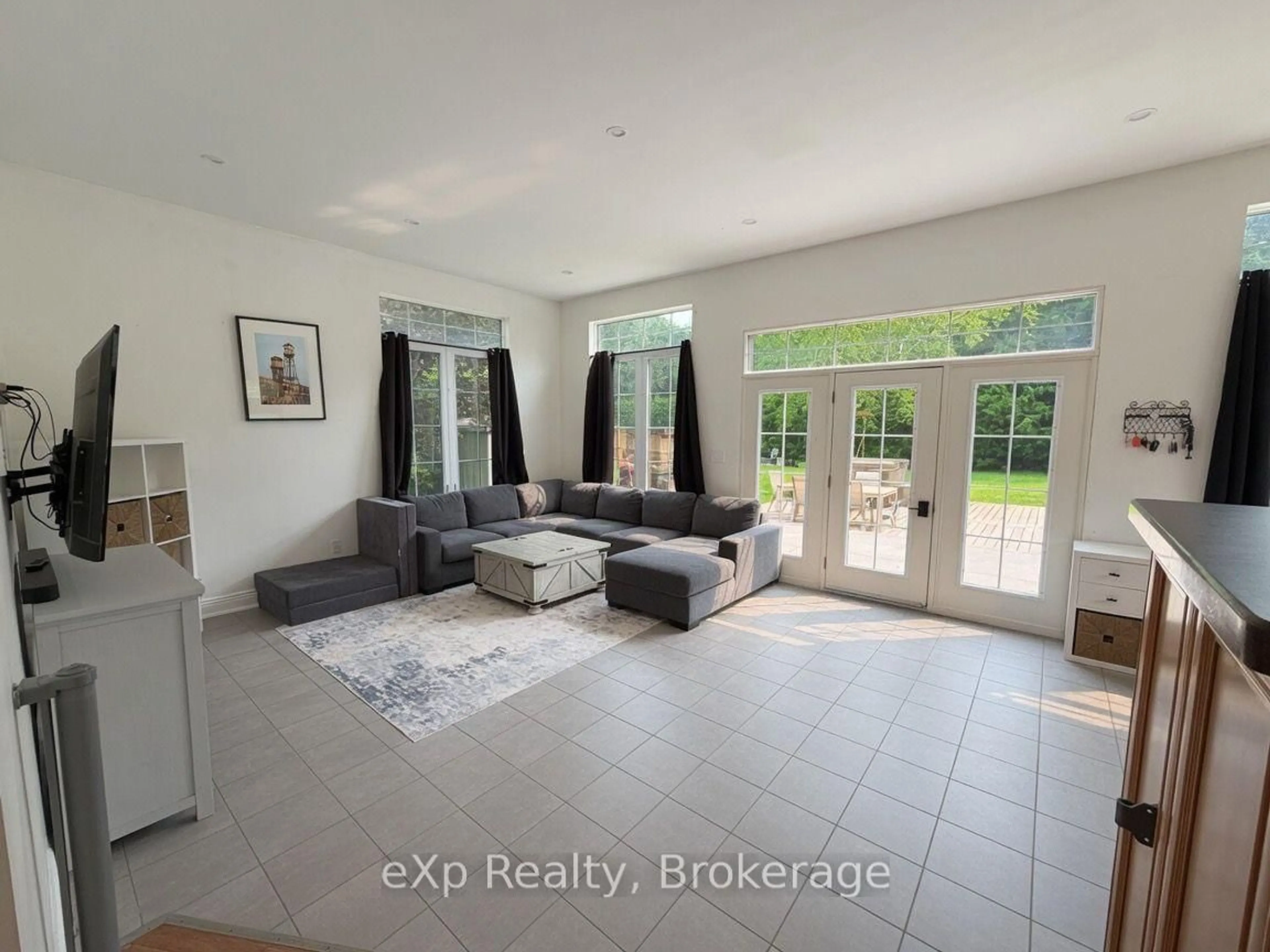 Living room with furniture, ceramic/tile floor for 853 7th Ave, Hanover Ontario N4N 2K3