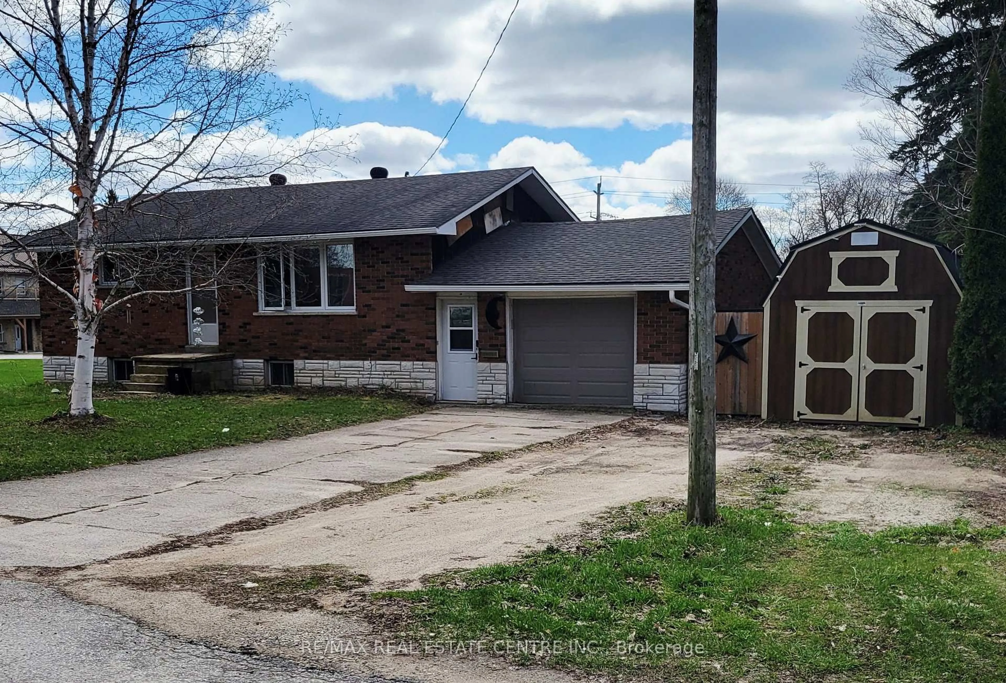 Home with brick exterior material, street for 127 Hunter St, Grey Highlands Ontario N0G 1R0