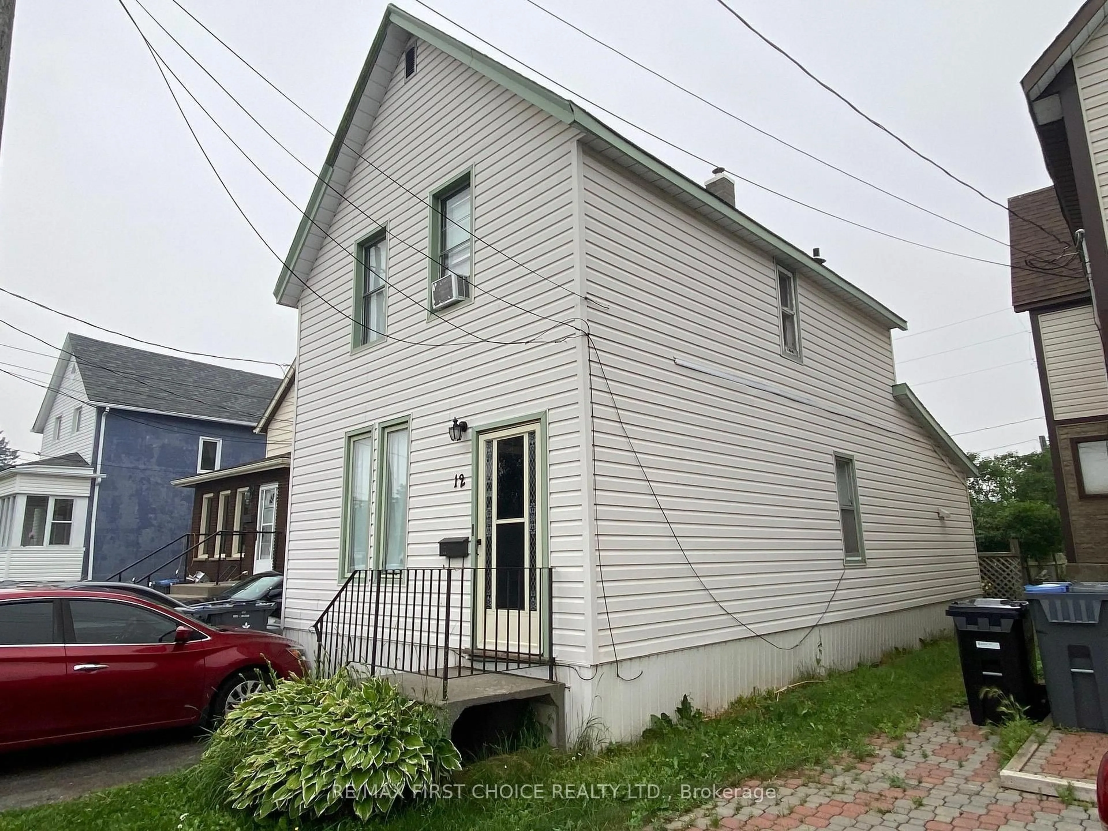 A pic from outside/outdoor area/front of a property/back of a property/a pic from drone, street for 12 Machar Ave, Thunder Bay Ontario P7B 2Y3