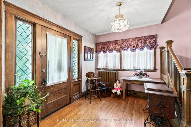 3362 Montrose Rd, Fort Erie 5