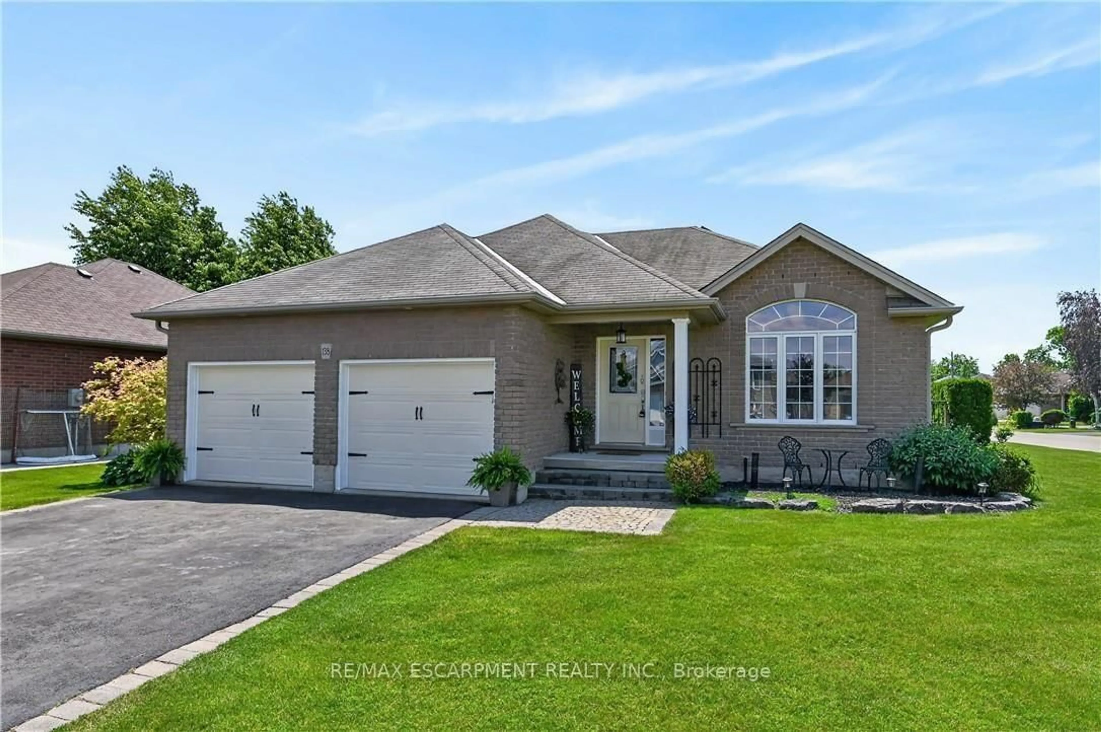 Home with brick exterior material, street for 138 Galinee Tr, Norfolk Ontario N0A 1N9