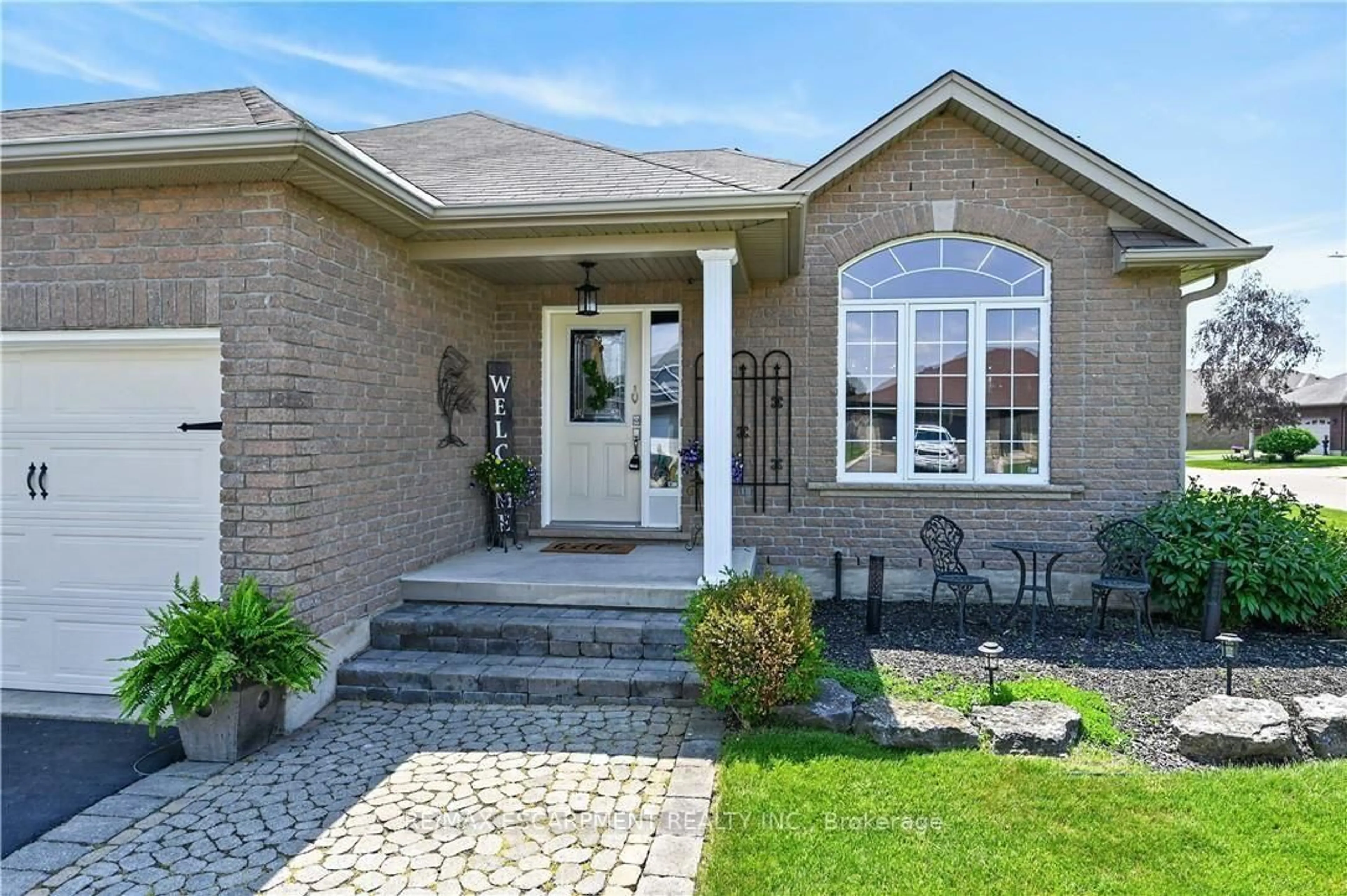Home with brick exterior material, street for 138 Galinee Tr, Norfolk Ontario N0A 1N9