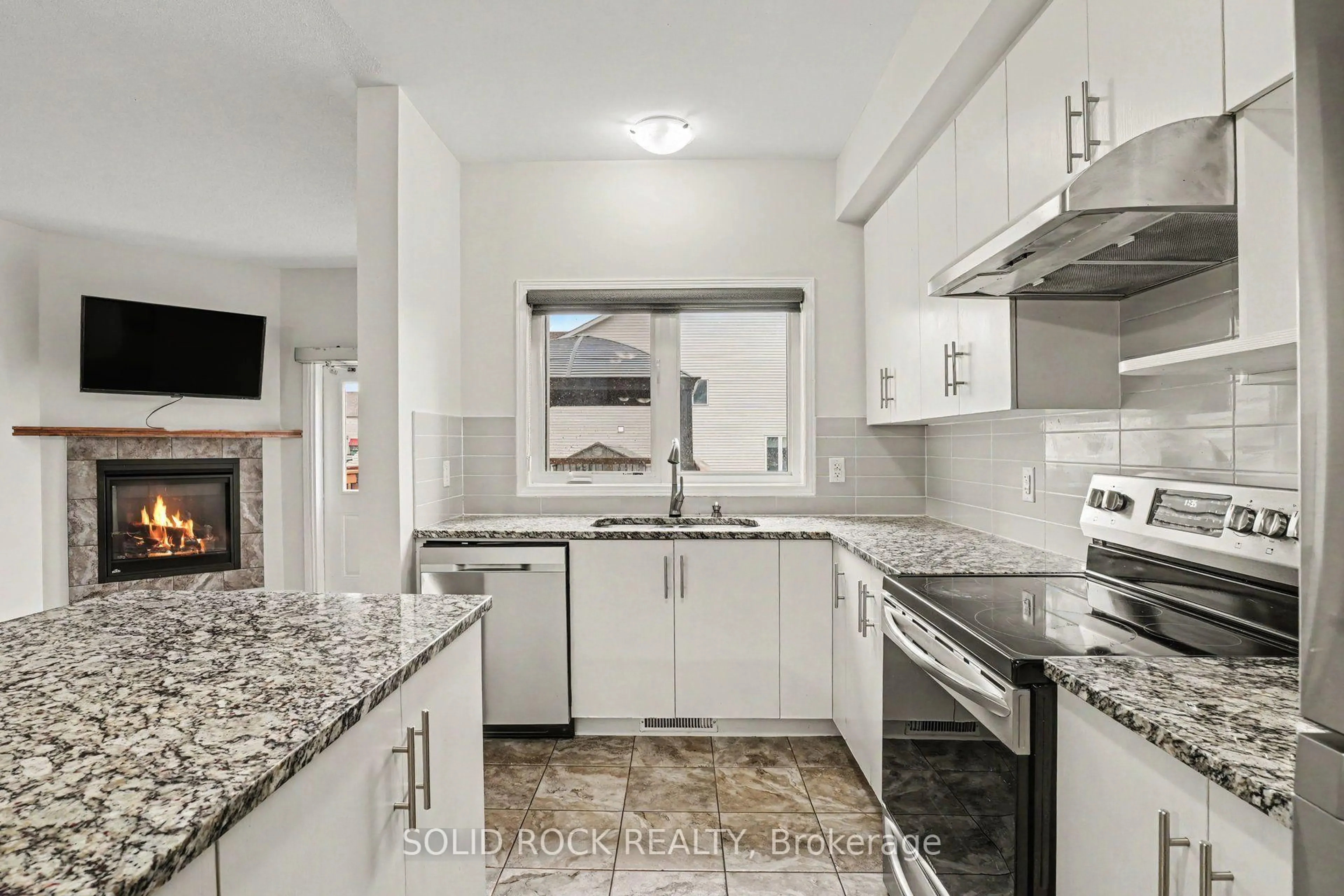 Standard kitchen, unknown for 639 Via Campanale Ave, Ottawa Ontario K2J 4A2