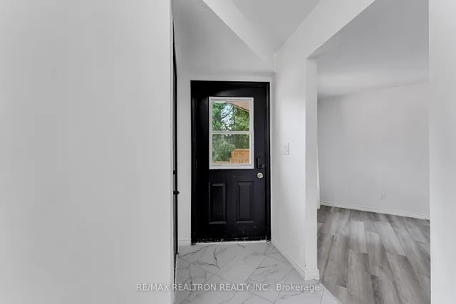 709 Ridley Dr, Kingston 5