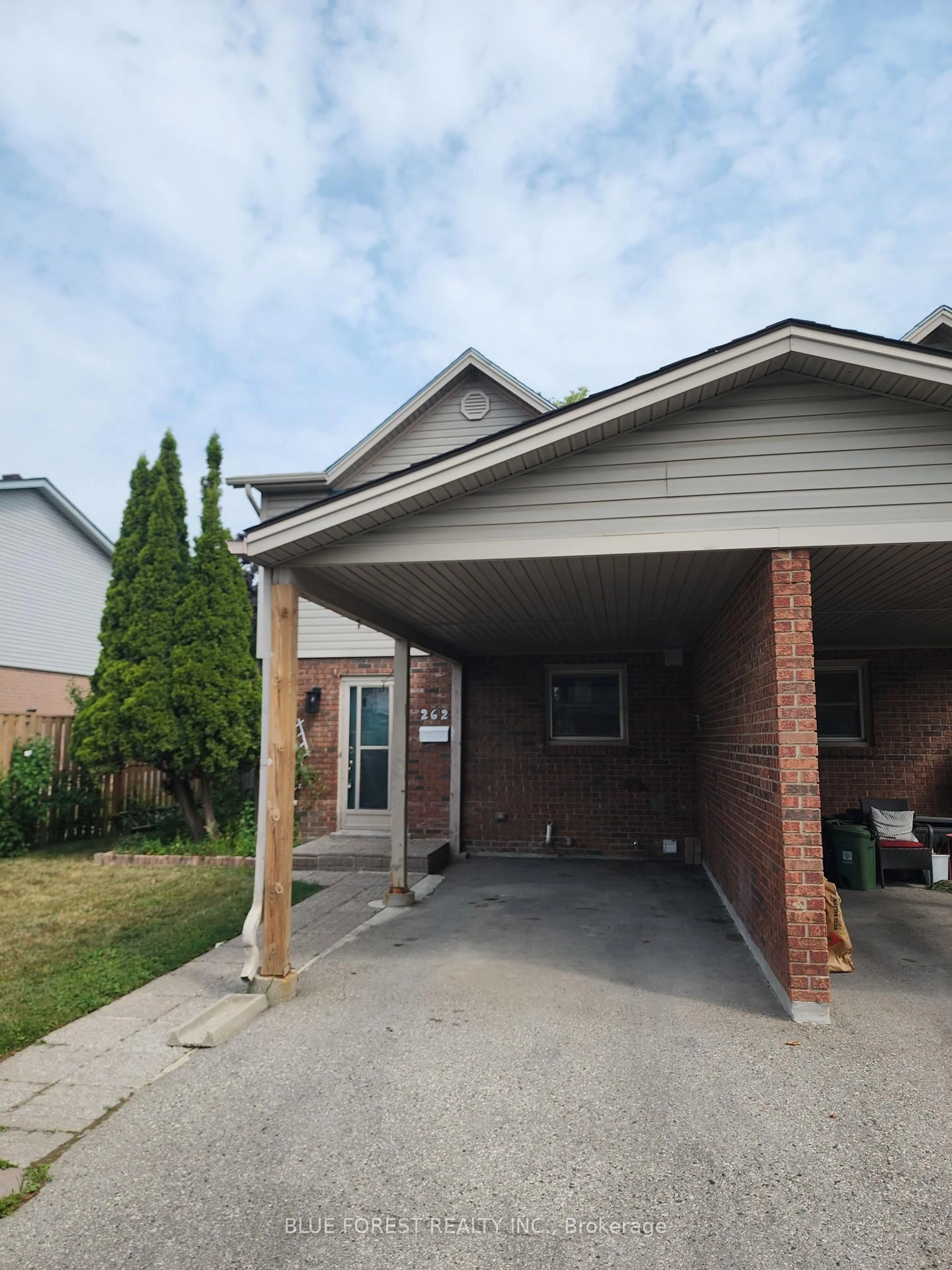 Home with brick exterior material, street for 1330 Jalna Blvd #262, London South Ontario N6E 2H7
