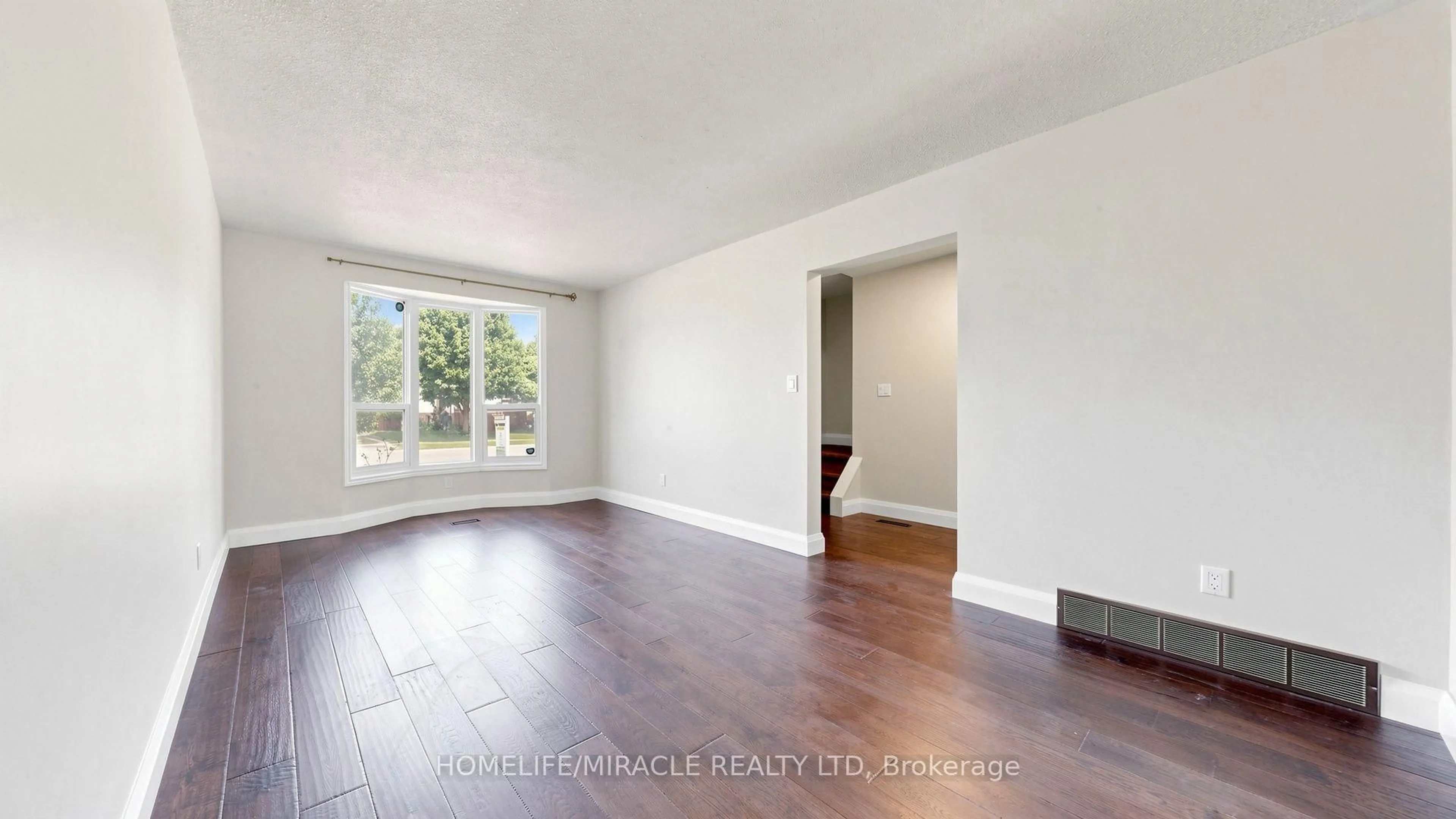 A pic of a room for 47 Viscount Rd, Brantford Ontario N3P 1J1