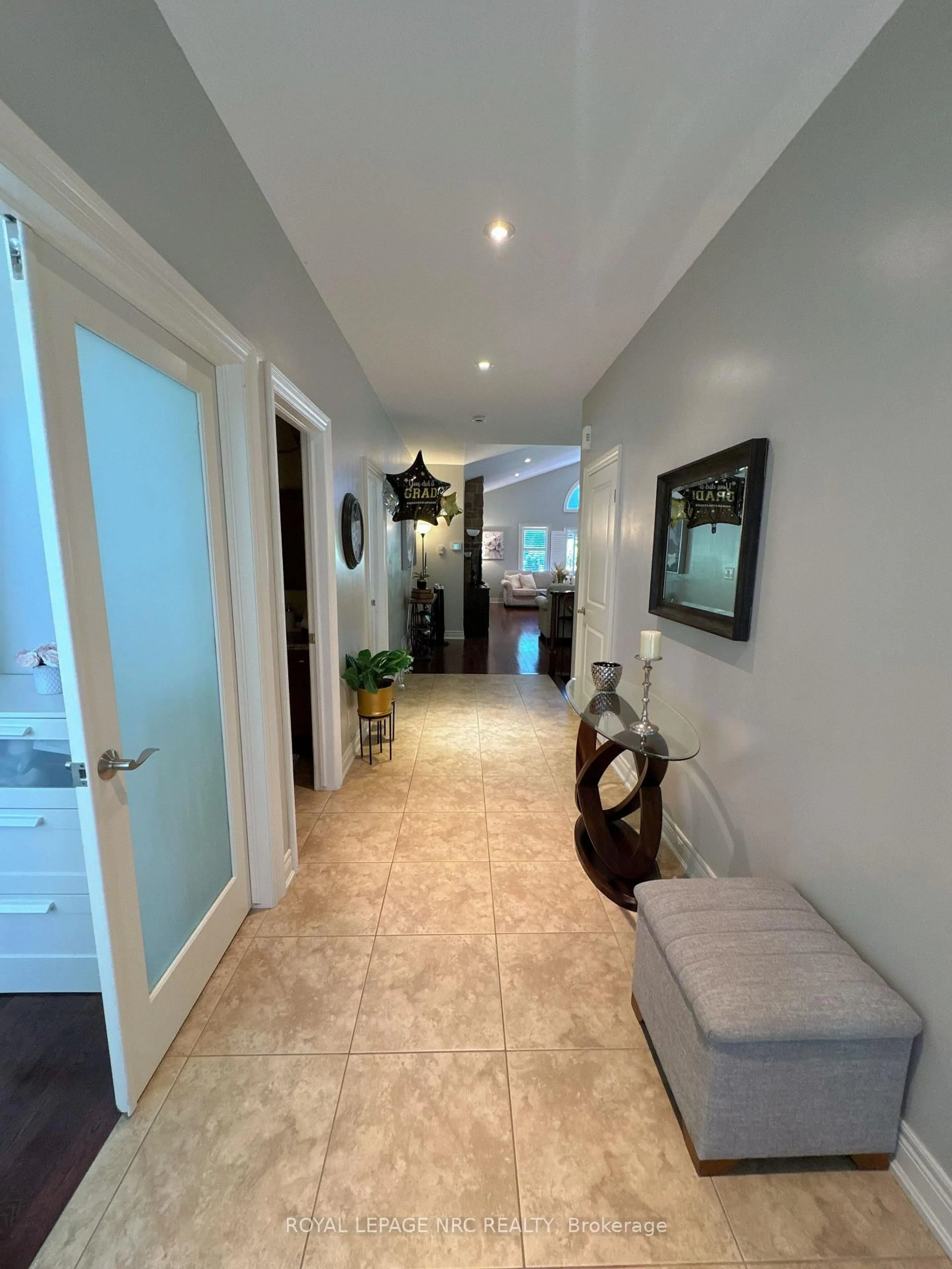 Indoor foyer for 211 First Street Louth, St. Catharines Ontario L2W 1C2