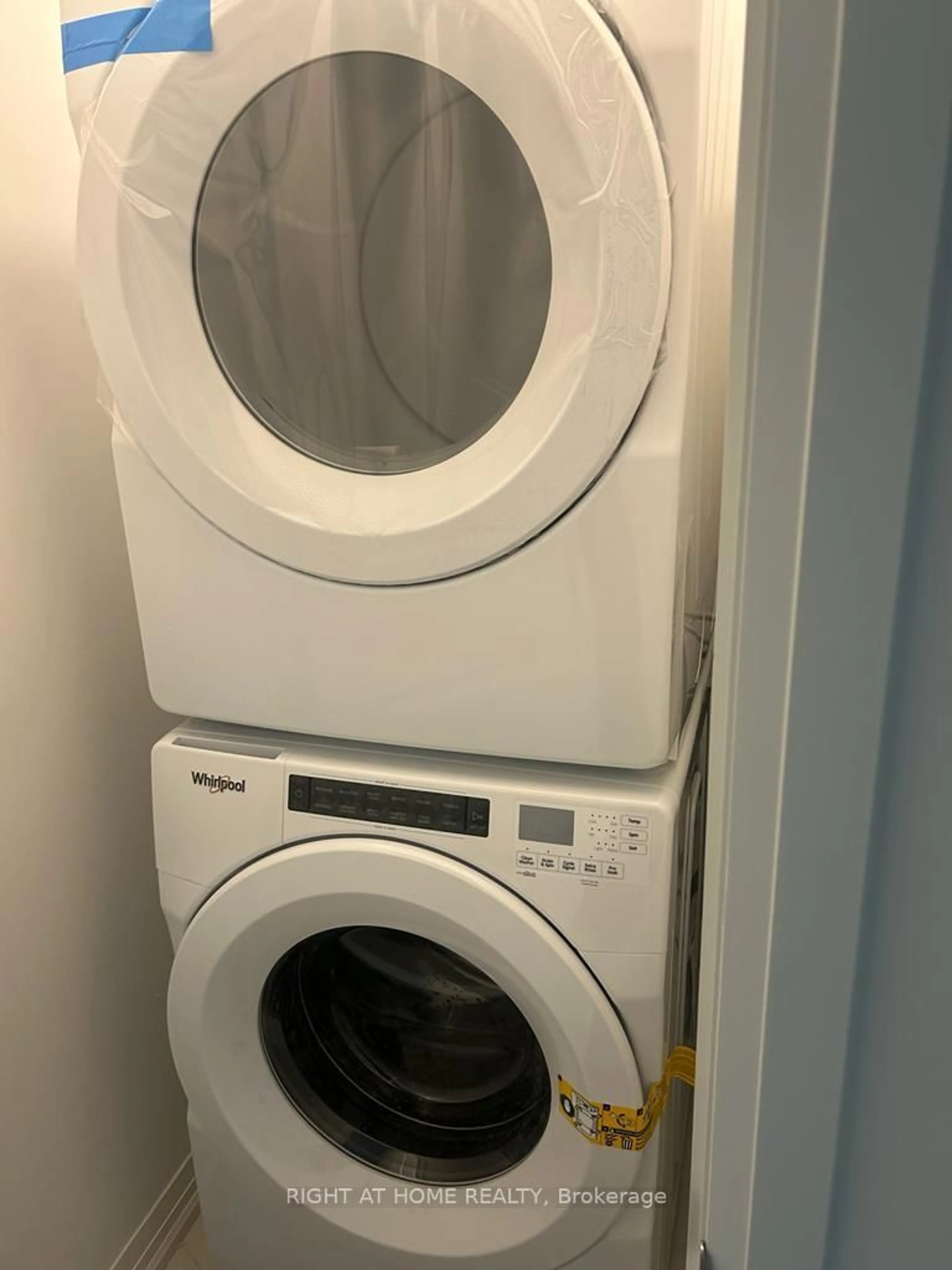 Laundry room for 79 Sidney Rose Dr #46, St. Catharines Ontario L2T 0B3
